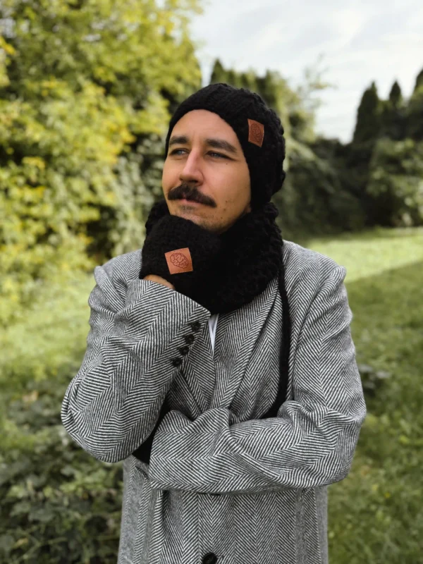 Męska czapka MERINO Smile "Czarny" + podszewka JEDWAB