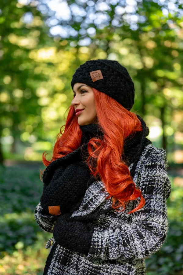 Czapka MERINO Hope "Czarny" + podszewka JEDWAB