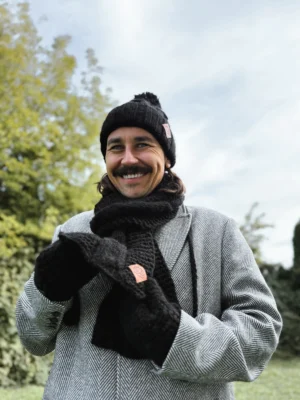 Męski szal MERINO "Czarny szalik"