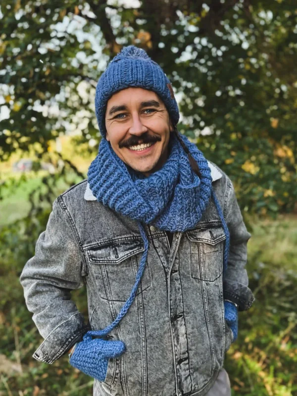 Męska czapka MERINO Euforia "Ciemny niebieski"
