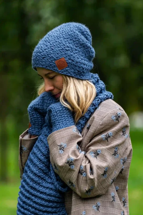 Czapka MERINO Explorer "Ciemny niebieski"