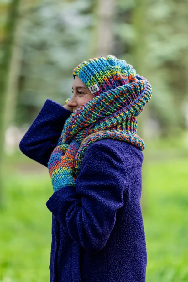 Czapka MERINO 50% nieugniatająca włosów "Tęcza Błękit" THIS IS IT