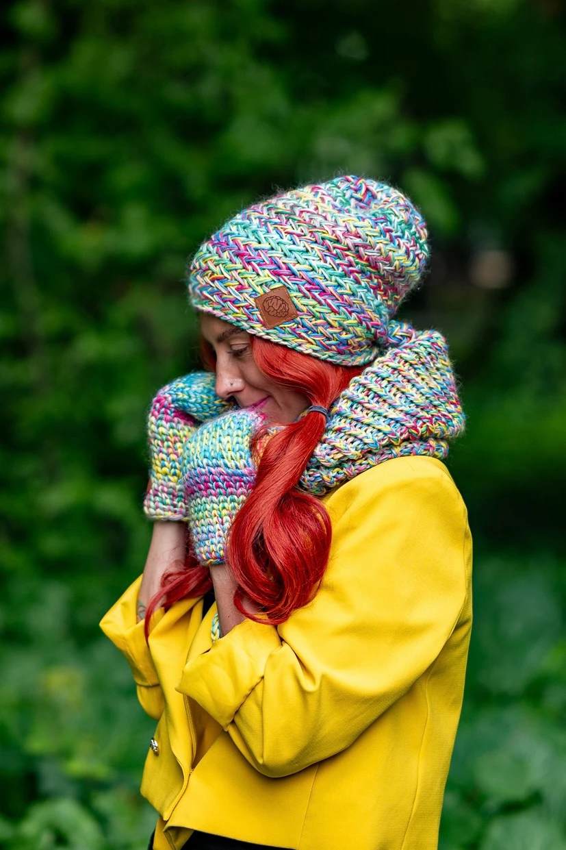 Czapka MERINO 100% Explorer "Cukierki" 65 czapka smerfetka merino damska