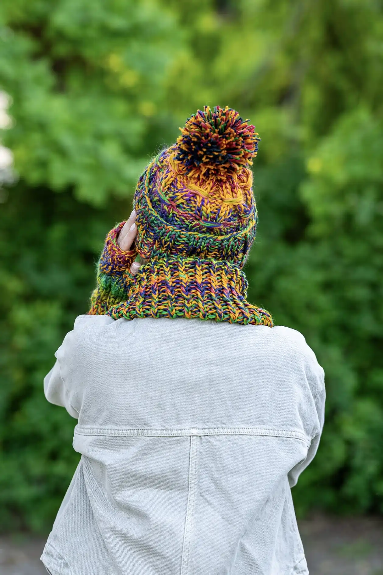 Czapka MERINO 100% Euforia "Kolory" 73 czapka z pomponem z przędzy premium
