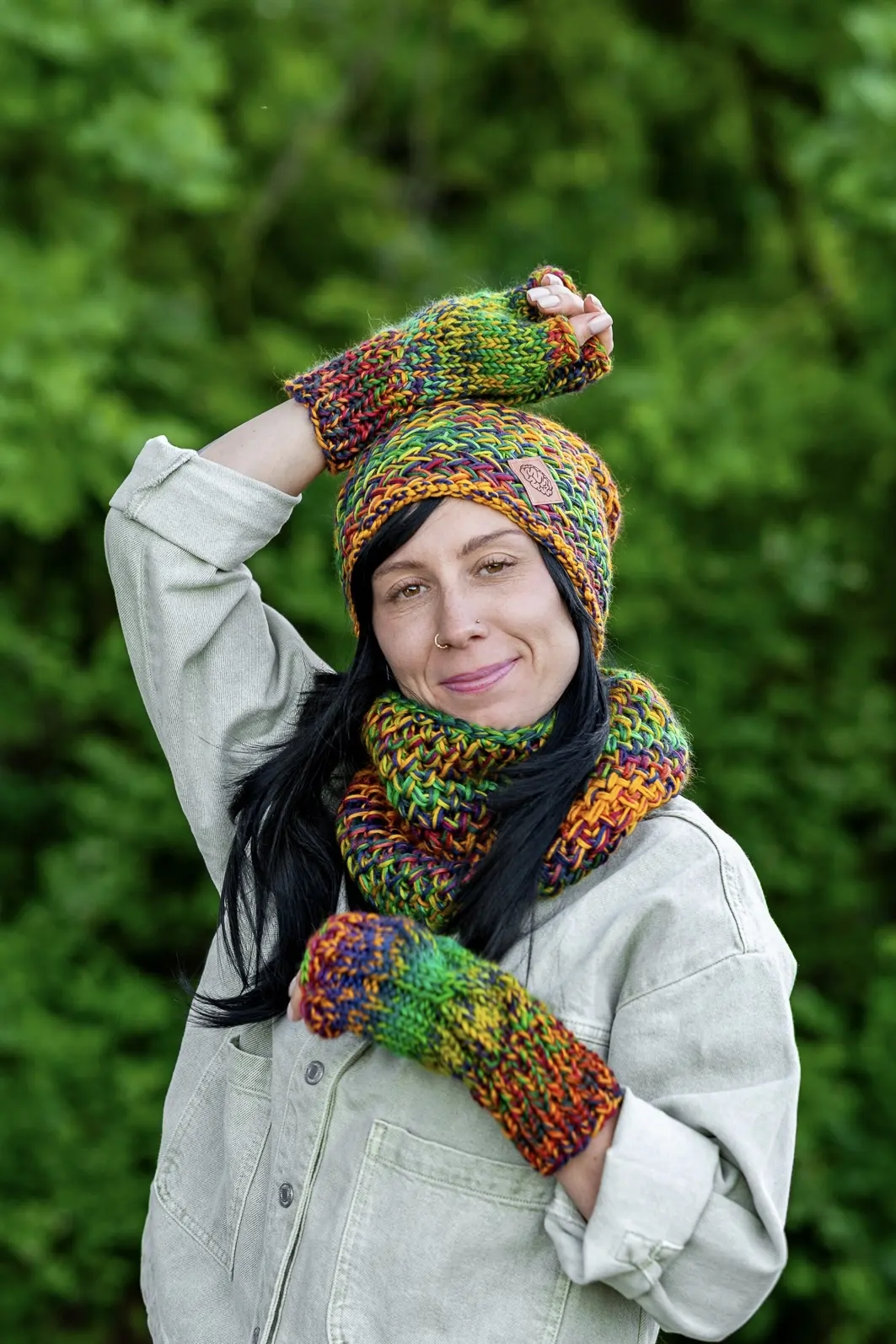 Mały komin MERINO 100% "Kolory" 63 dziergany komin w kompaktowym rozmiarze