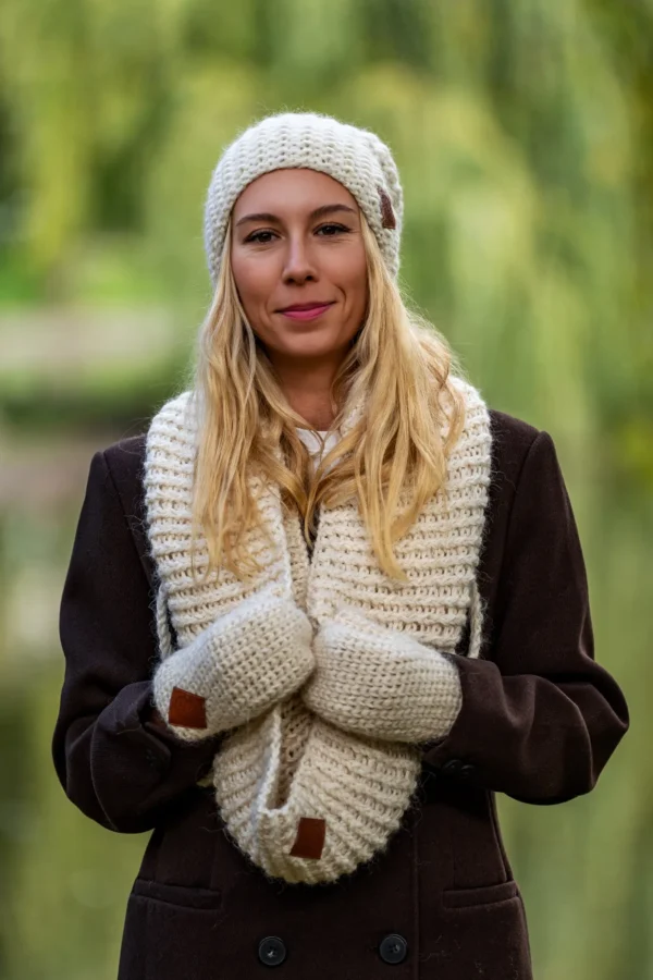 Czapka MERINO Neverland "Ecru" + podszewka JEDWAB