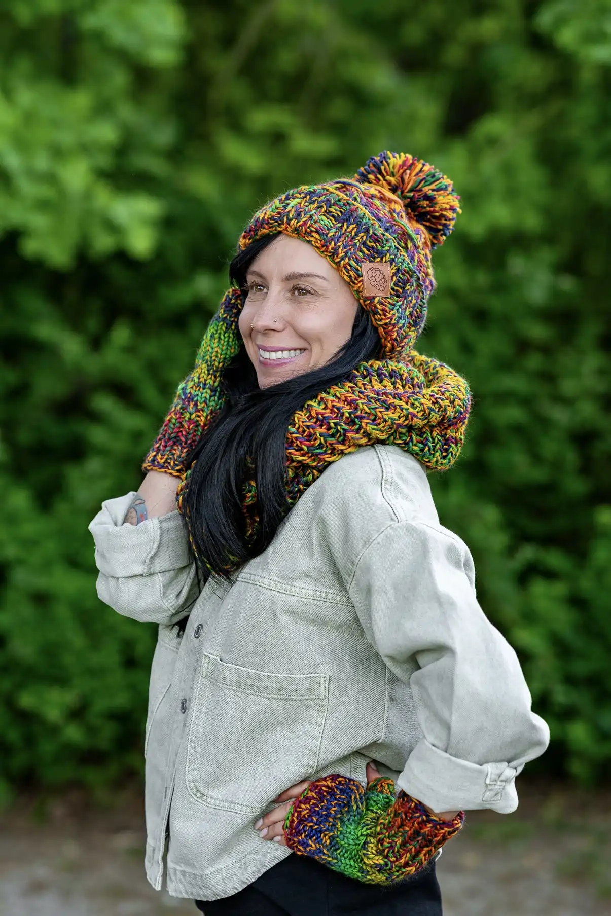 Czapka MERINO 100% Euforia "Kolory" 67 modna czapka z pomponem