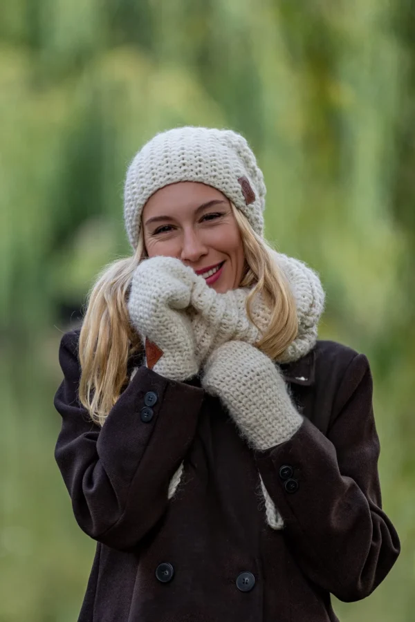 Czapka MERINO Neverland "Ecru" + podszewka JEDWAB