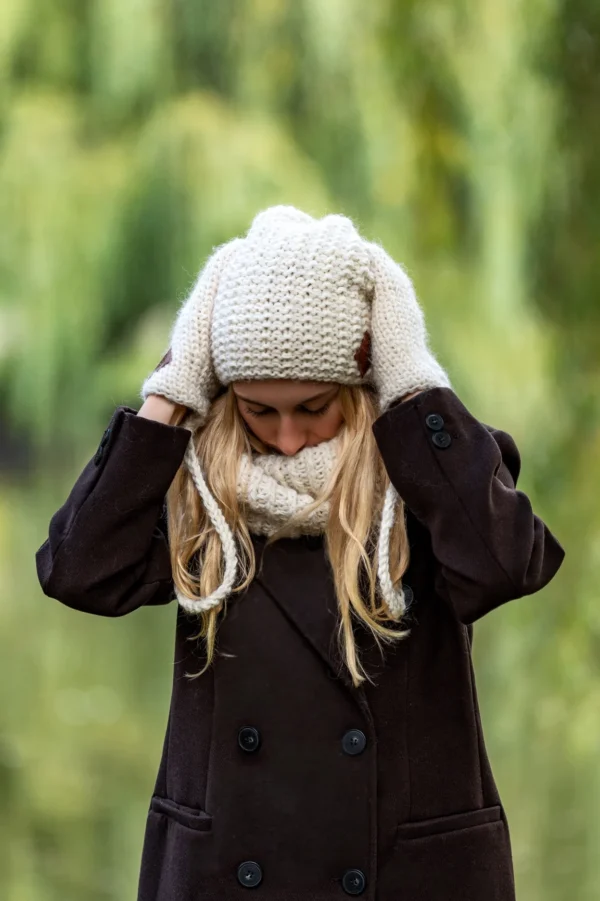 Czapka MERINO Neverland "Ecru" + podszewka JEDWAB