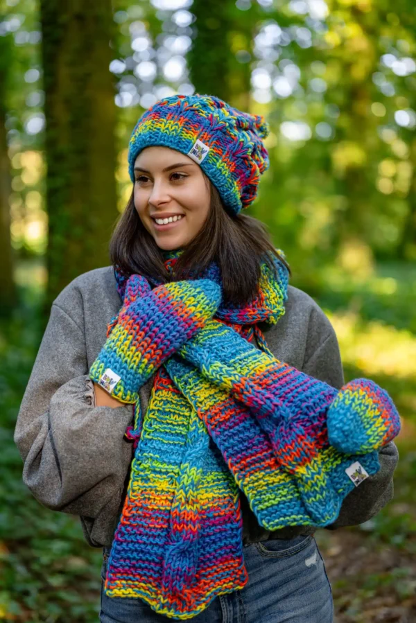 Czapka MERINO 50% ,,Tęcza błękit" SMILE