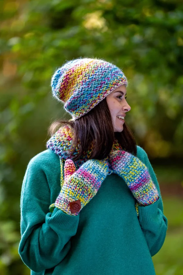 Czapka MERINO Explorer "Cukierki"