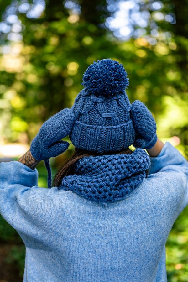 Czapka MERINO Neverland "Ciemny niebieski" + podszewka JEDWAB