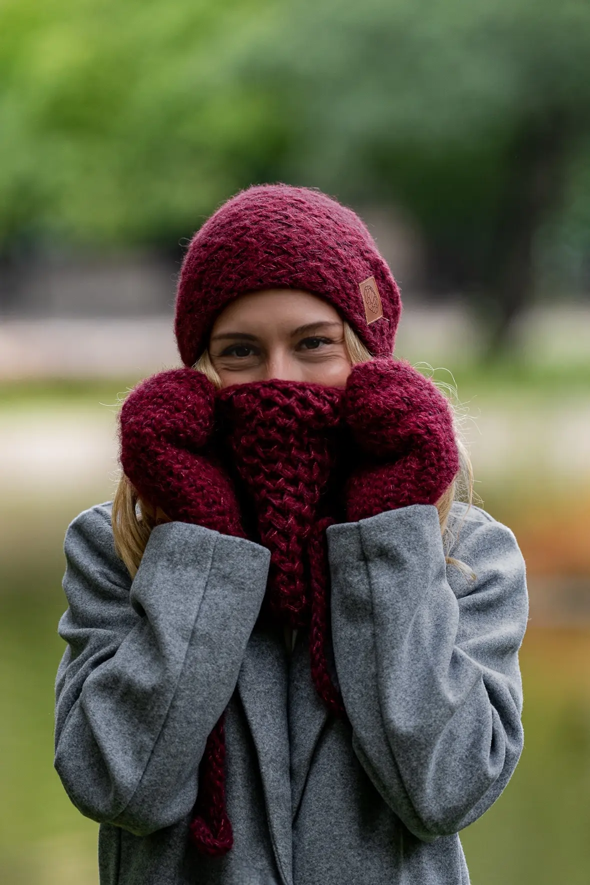 Mały komin MERINO "Bordo" 29 CZAPKA ZIMOWA DAMSKA MERINO BORDO