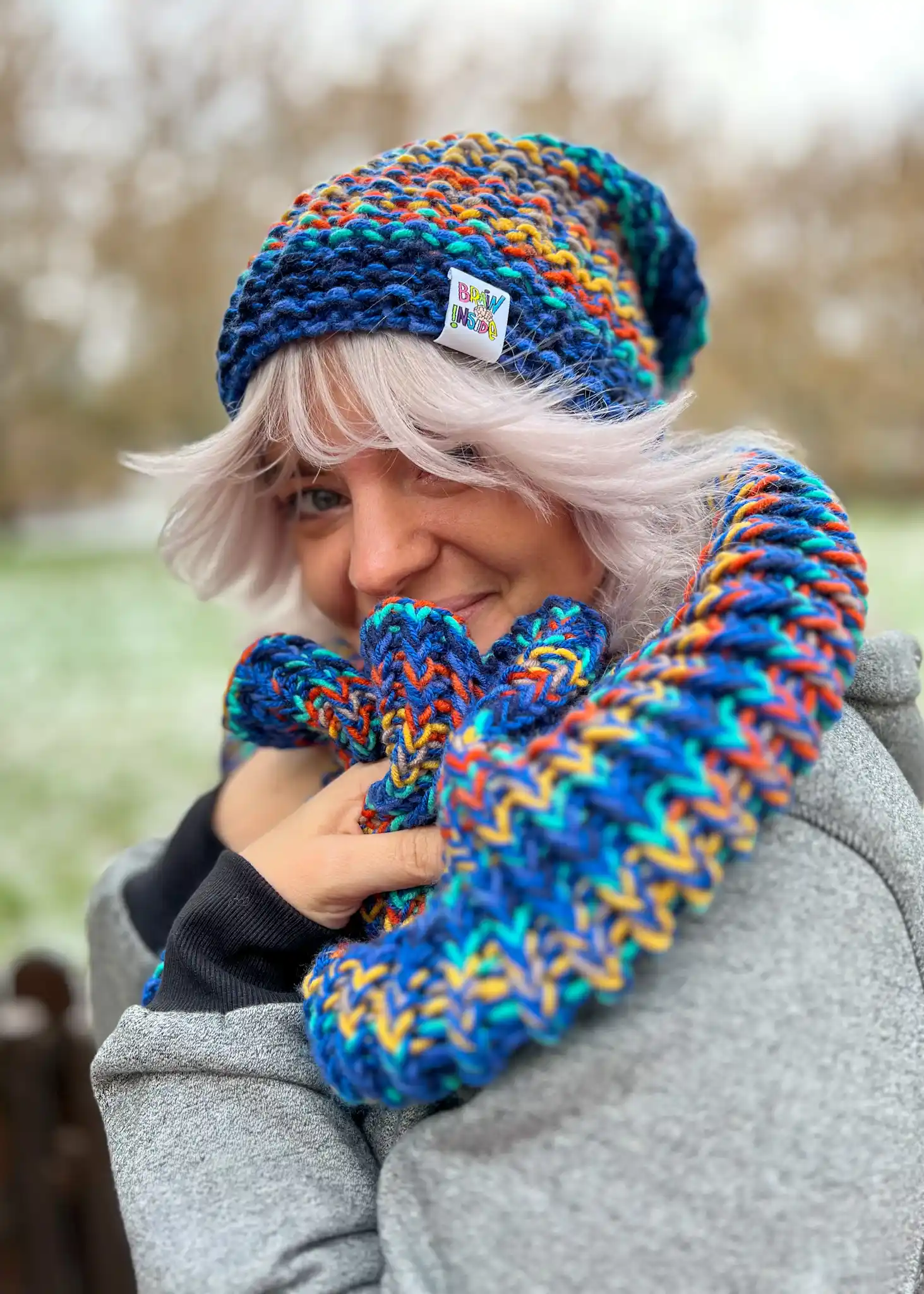 Komin merino 50% "Górski potok" 136 GŁÓWNE czapka-damska-handmade-granat