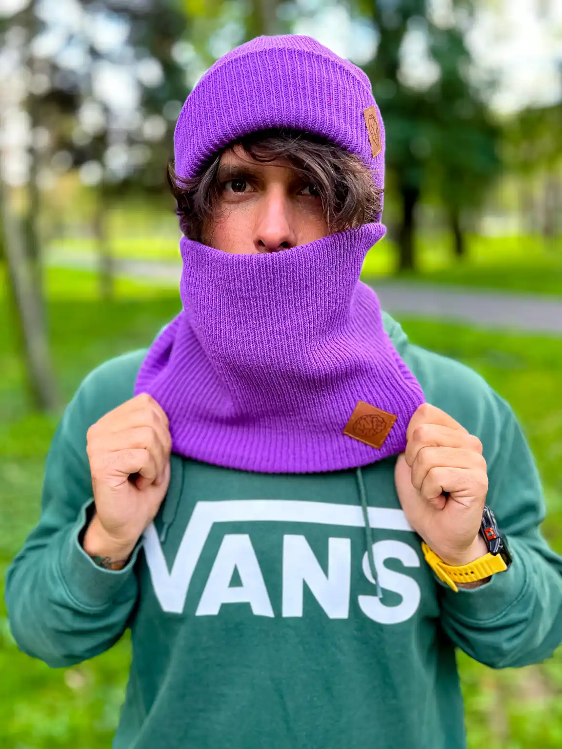 Męska czapka beanie logo ekoskórka "Fiolet" 108 Kolorowy_komin_na_zimę