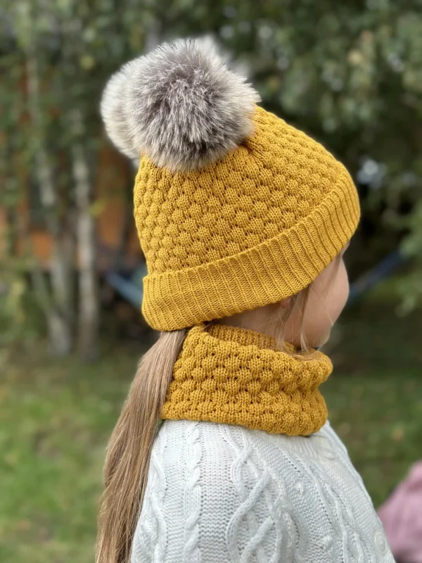 Modna bawelniana czapka dziecieca scaled 1