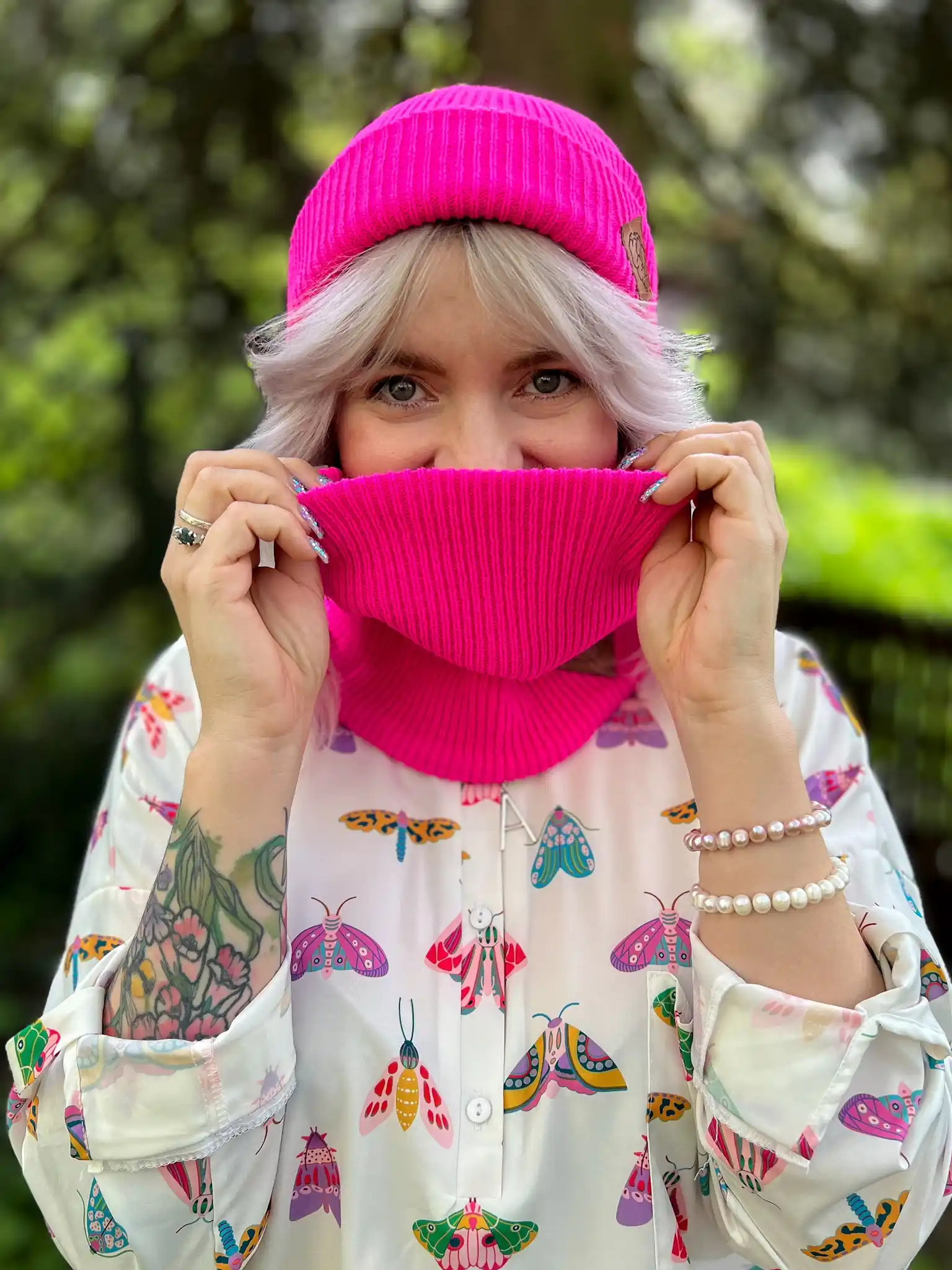 Czapka beanie logo ekoskórka "Neonowy różowy" 25 Ocieplacz na szyje rozowy