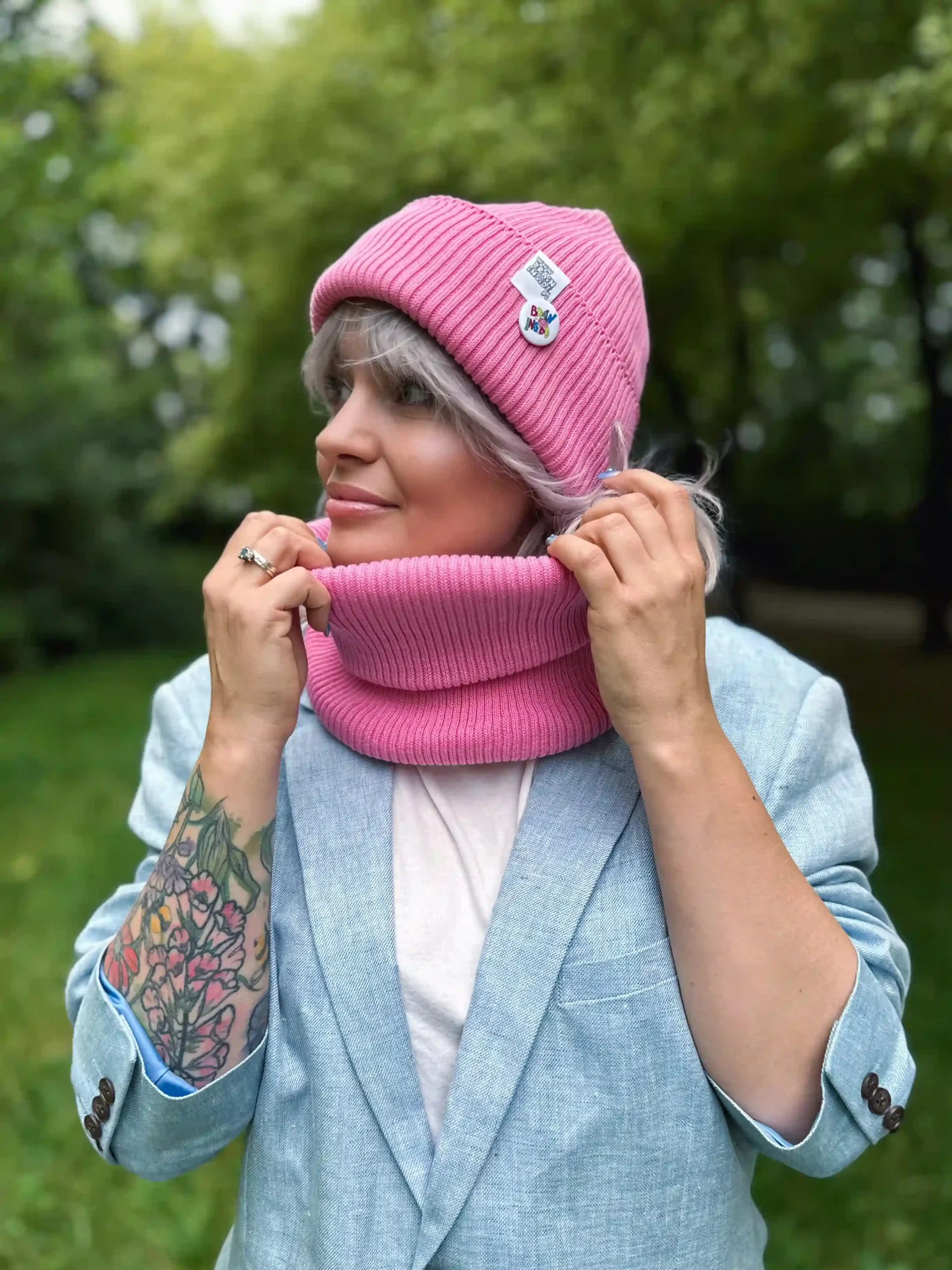 Czapka beanie z bawełny logo kolorowe "Różowy" 116 bawelniany szal r scaled 1