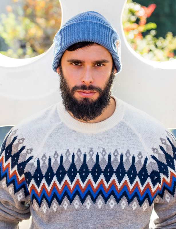 Męska czapka beanie logo ekoskórka "Brudny niebieski" 19 czapka beanie niebieska brain inside