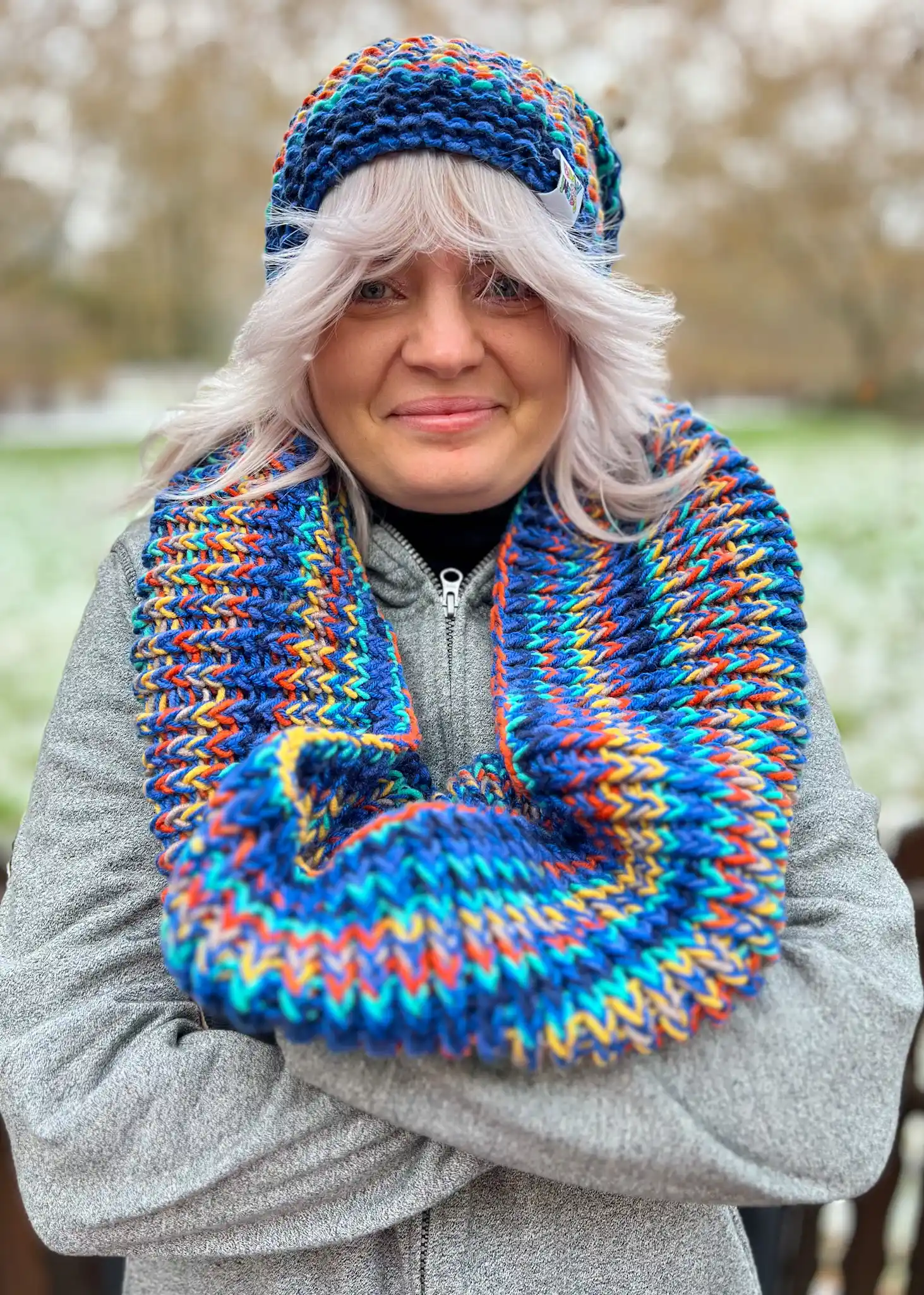 Komin merino 50% "Górski potok" 137 czapka-granatowo-pomarańczowa-na-zimę