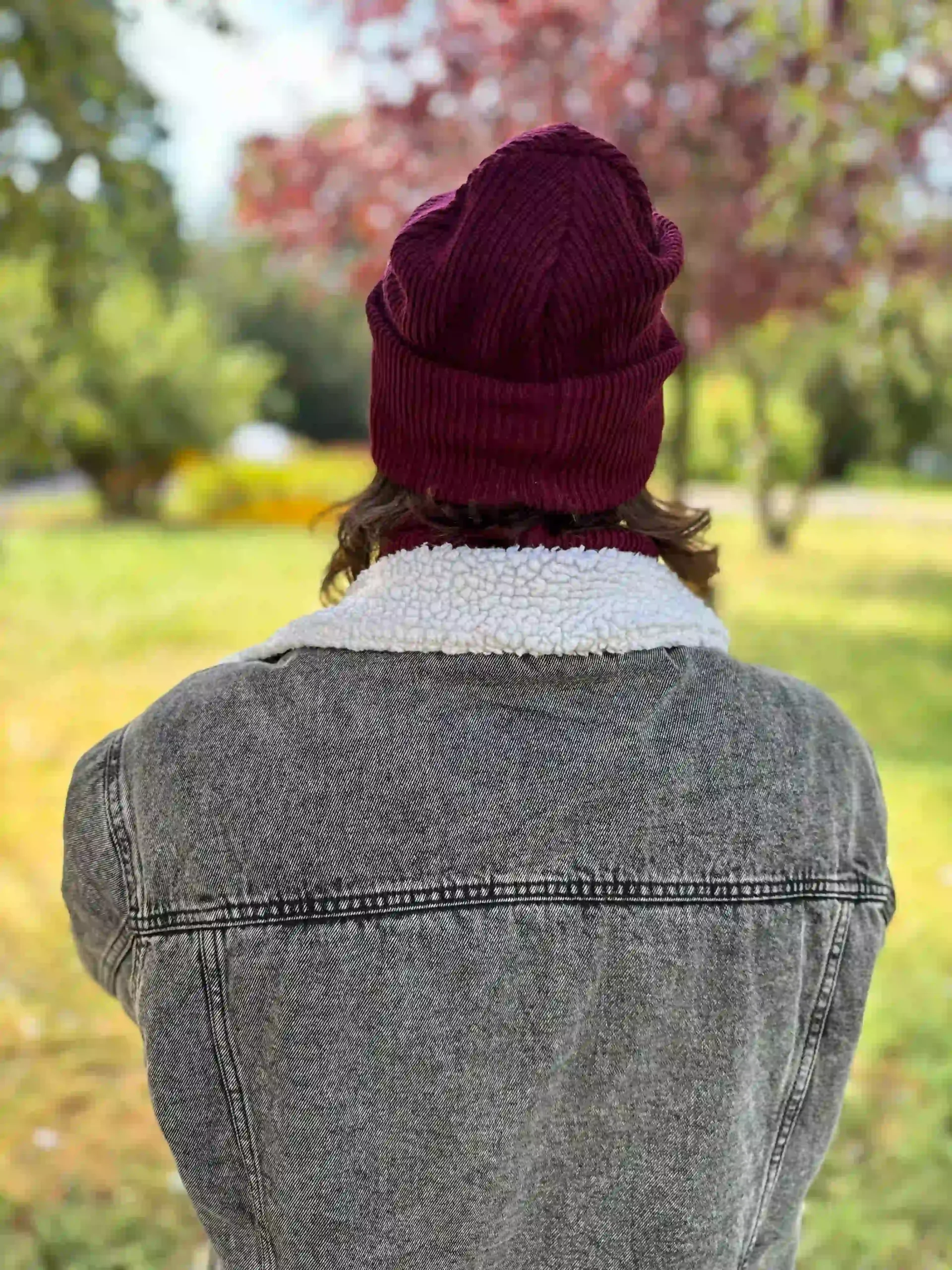 Męska czapka slouchy logo kolorowe "Bordo" 68 czapka męska