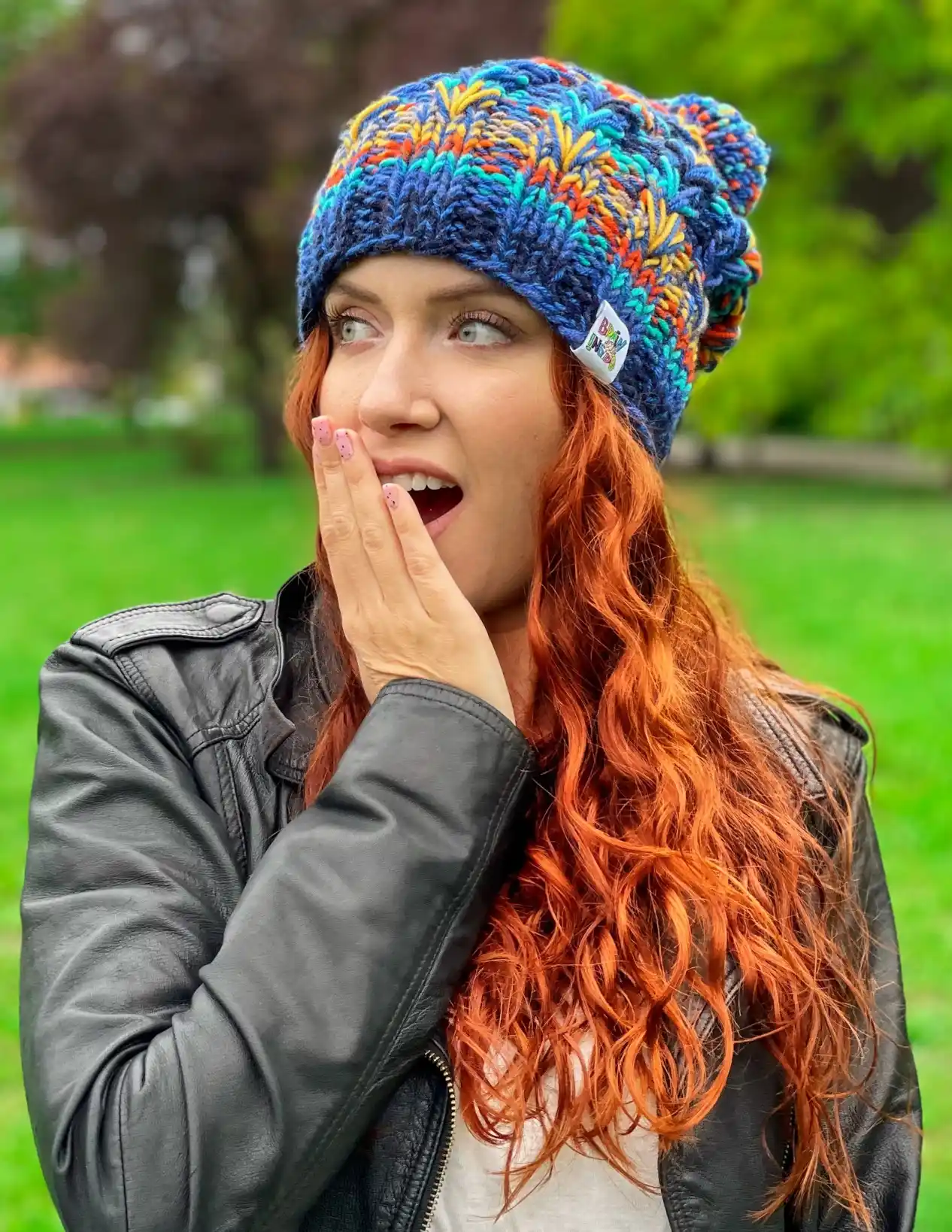 Czapka MERINO 50% "Górski potok" SMILE 131 czapka na drutach na narty ciepła