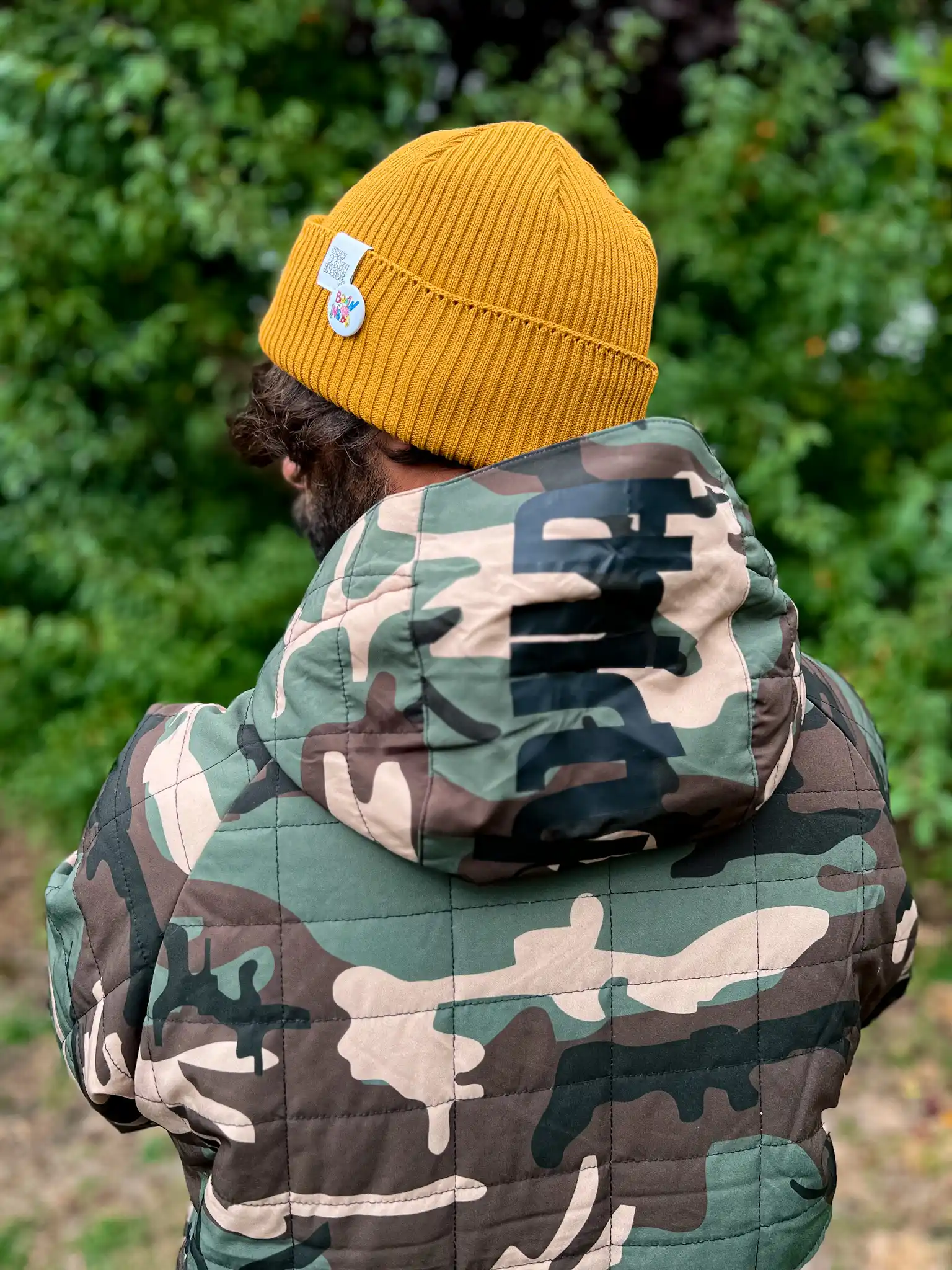 Męska czapka beanie z bawełny logo kolorowe "Miodowa musztarda" 60 czapka na narty