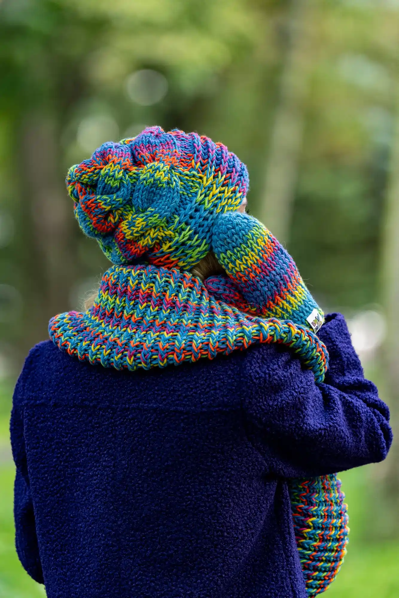Czapka MERINO 50% nieugniatająca włosów "Tęcza Błękit" THIS IS IT 66 czapka nie ugniatajaca wlosow merinop kolorowa