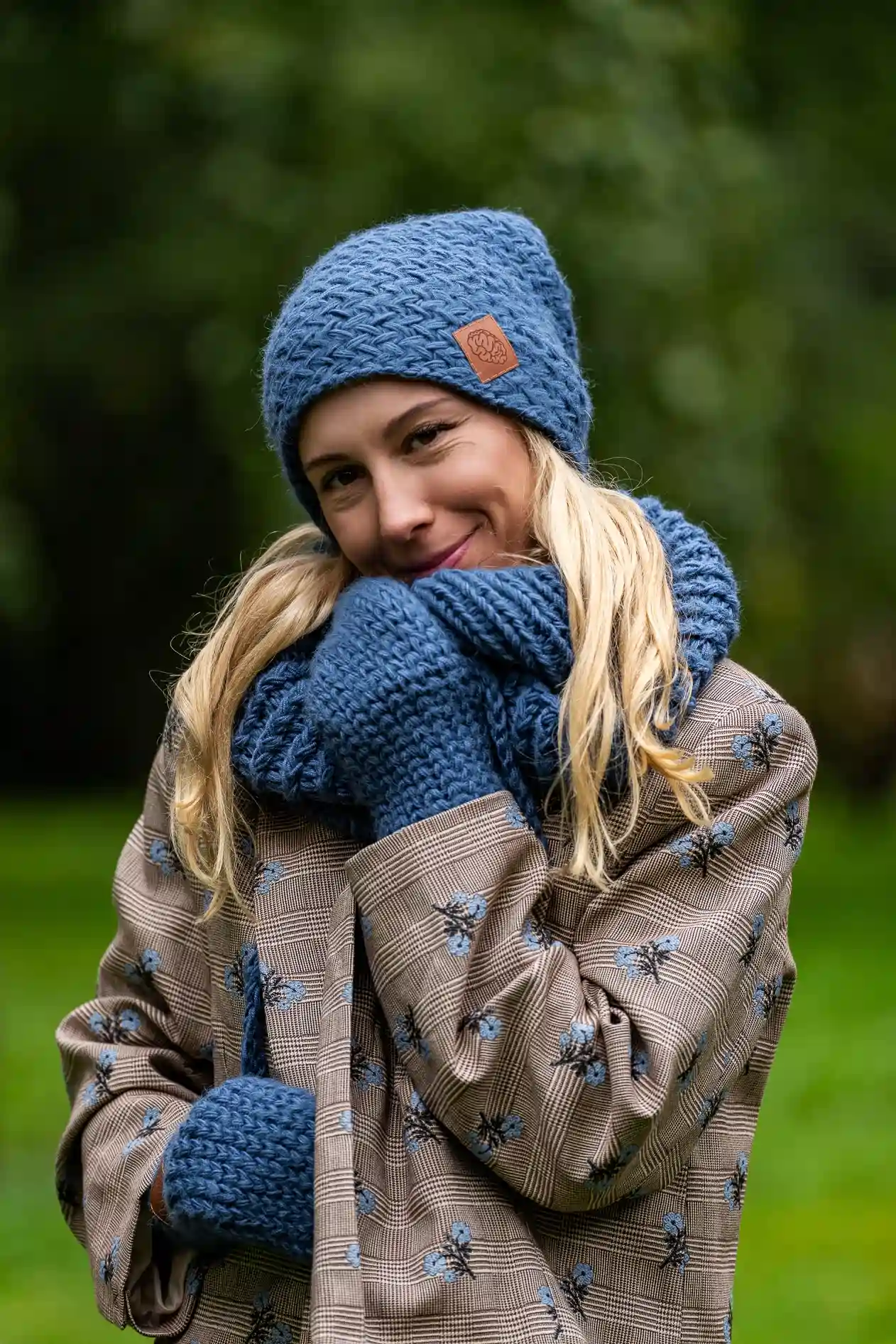 Komin MERINO "Ciemny niebieski" 66 czapka niebieski kobalt merino