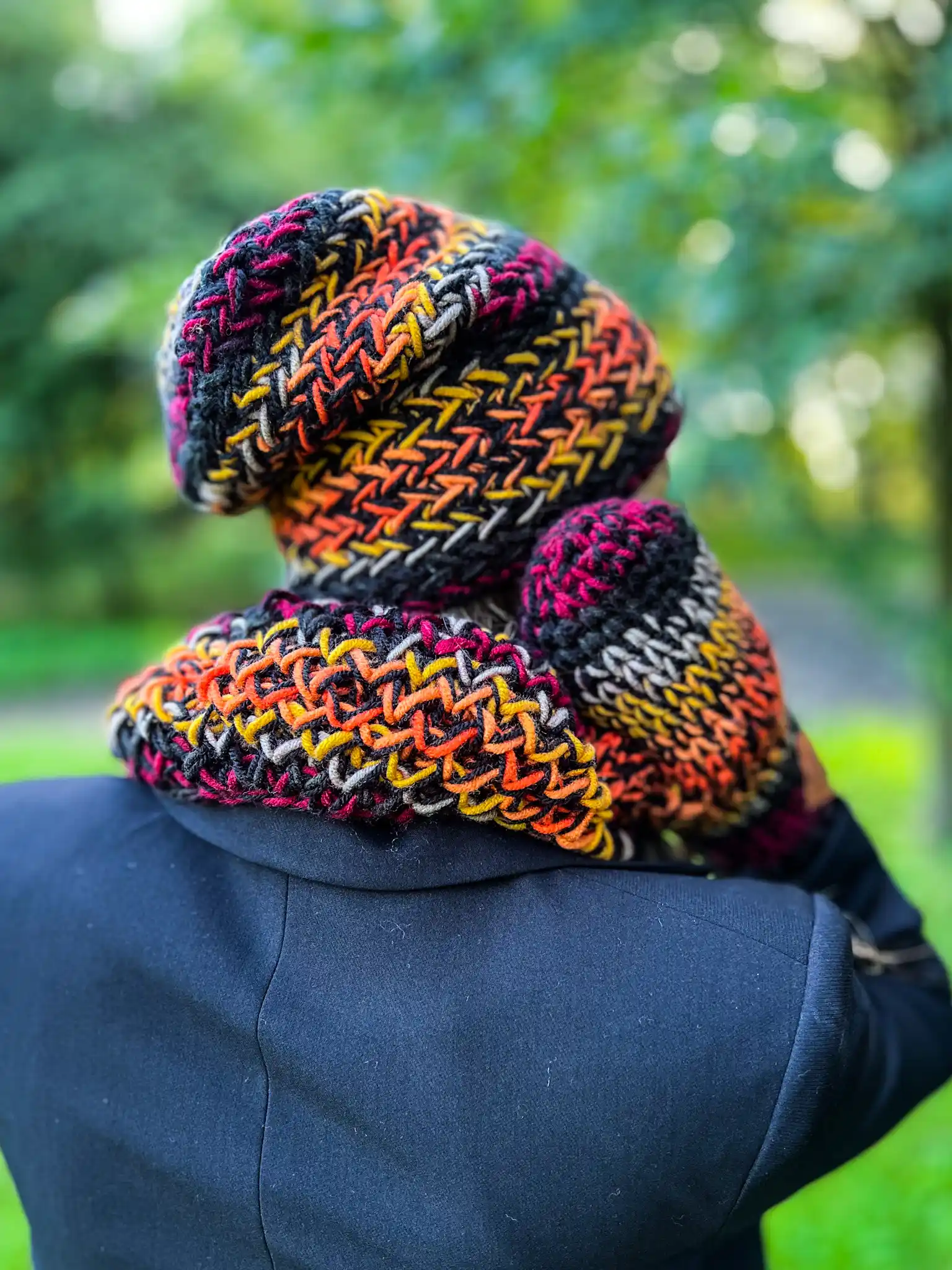 Ciepła czapka MERINO 50% ,,Ciemna jesień" EXPLORER 134 czapka recznie robiona bez pompona