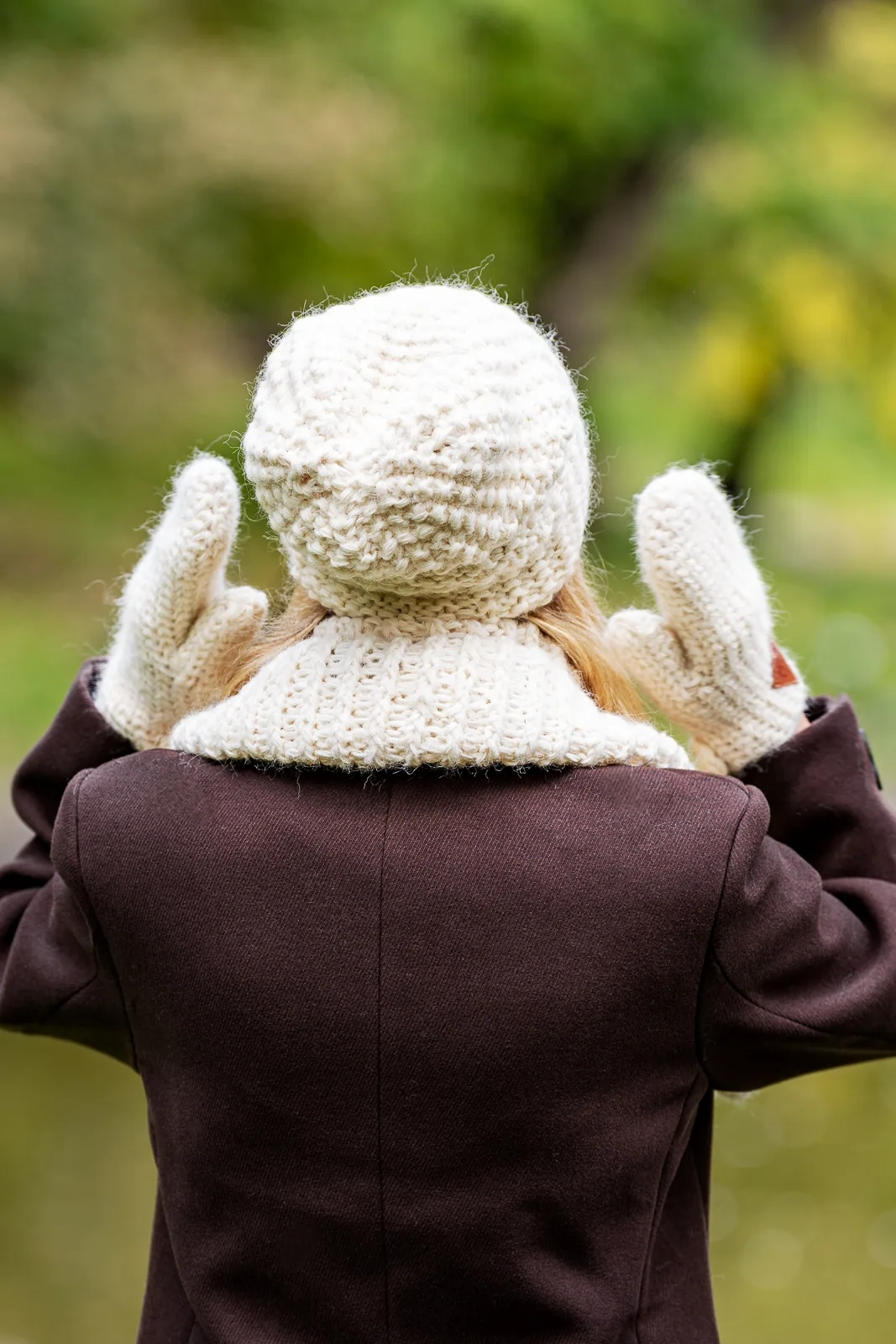 Rękawiczki MERINO "Beżowy ecru" 180 czapka zimowa oversize ecru