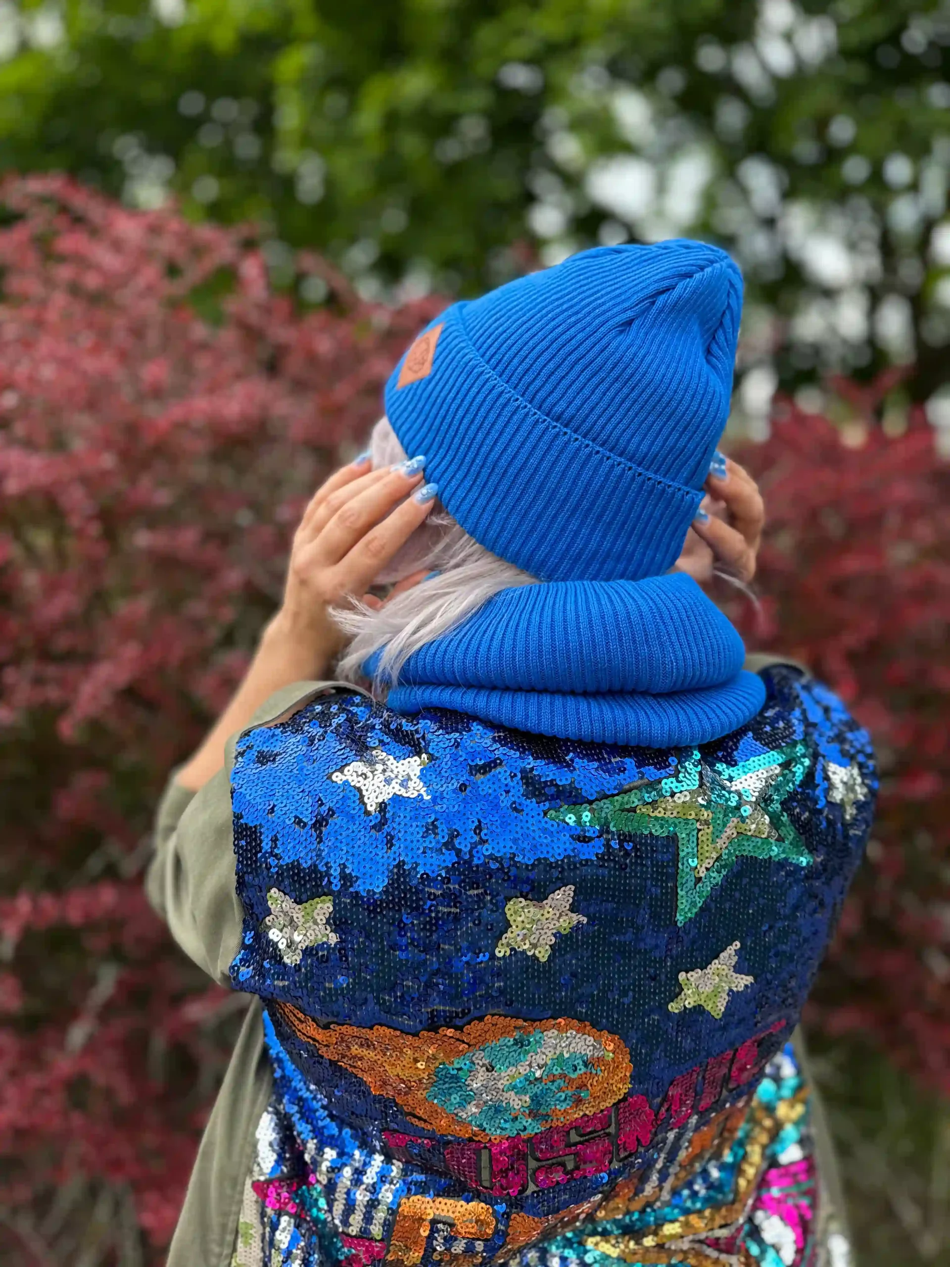 Bawełniana czapka beanie logo ekoskórka "Niebieski Kobalt" 30 czapka zlodziejka z bawelny niebieska scaled 1