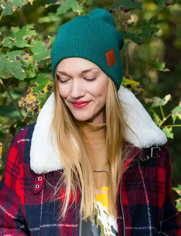 Czapka long logo ekoskórka "Zielony" 129 glowne 25