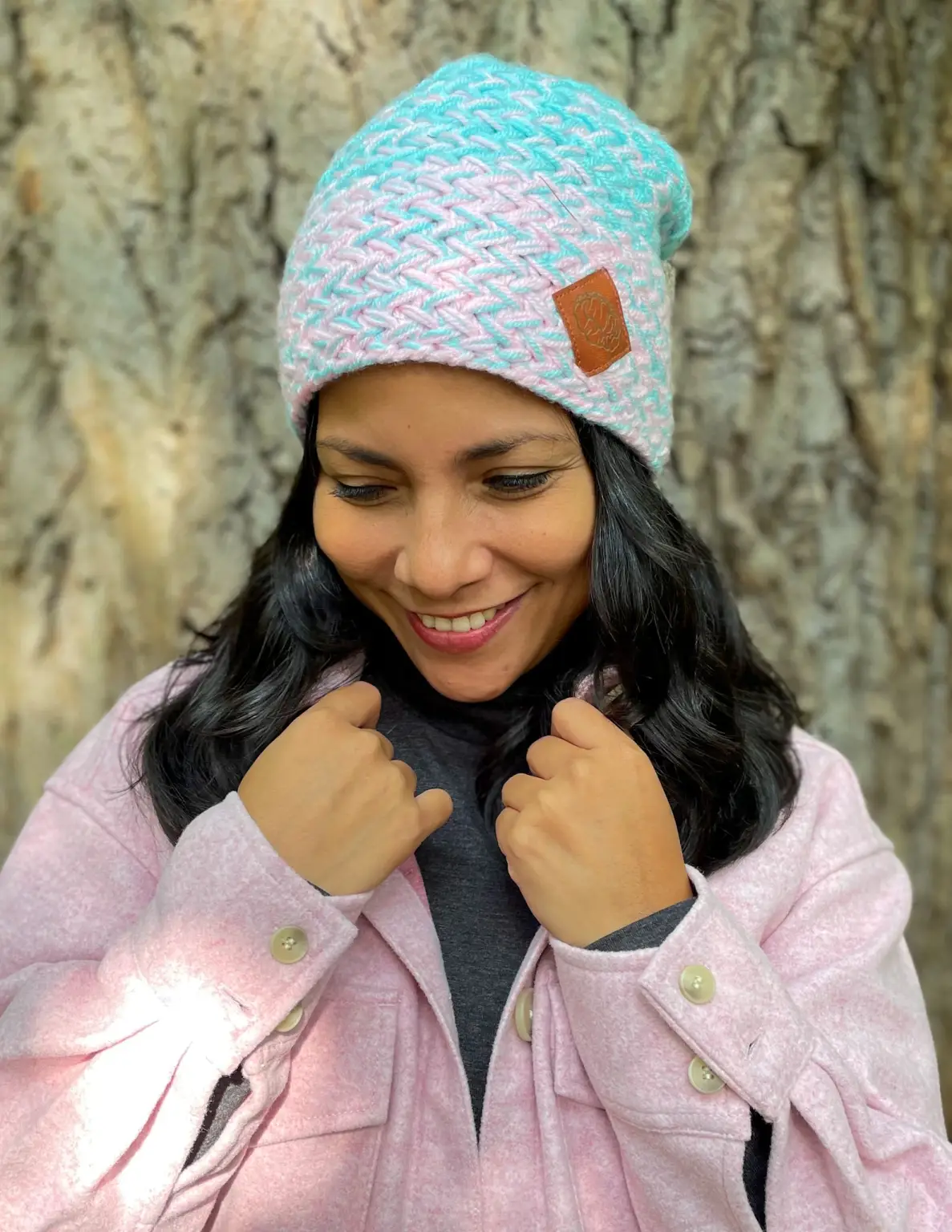 Czapka ręcznie robiona EXPLORER "Cukierki" 84 jasna czapka merino
