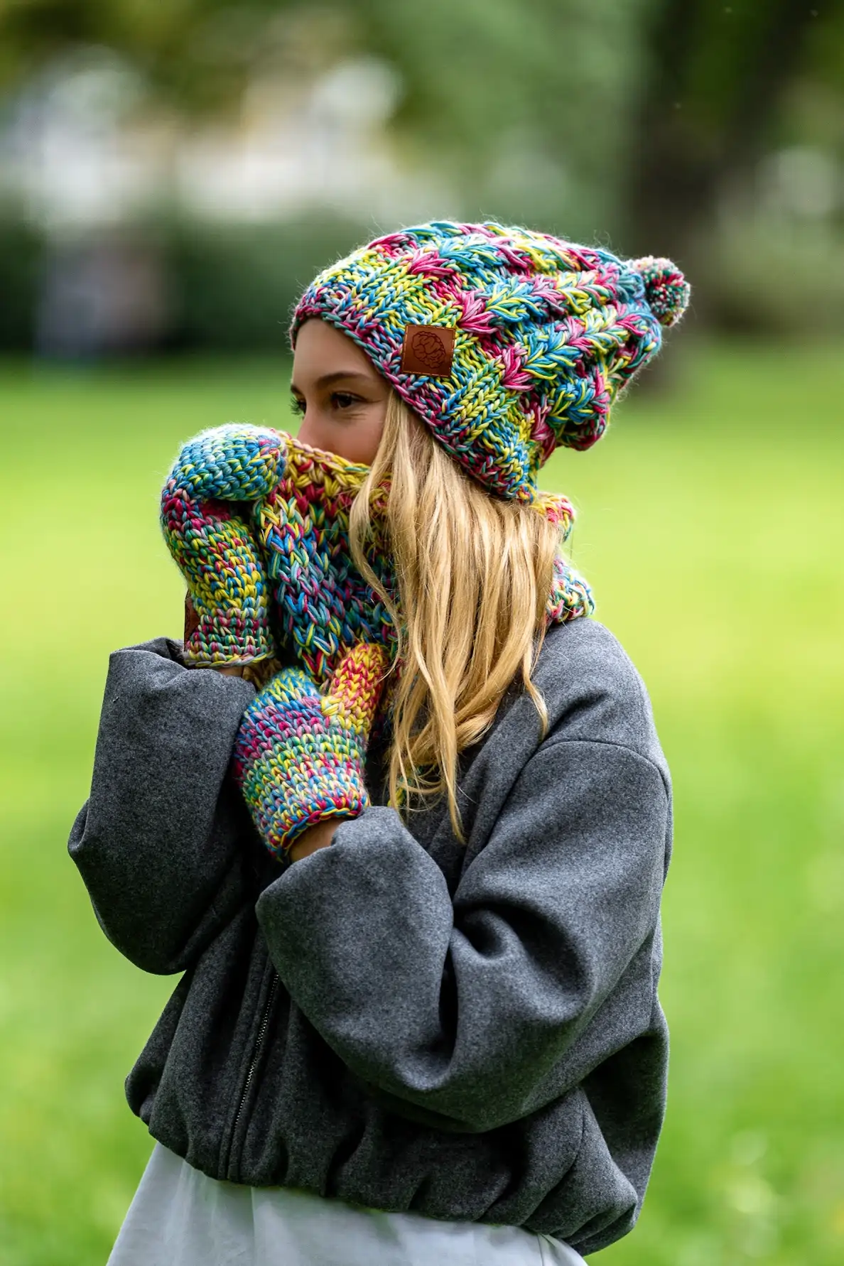 Mały komin MERINO 100% "Cukierki" 51 jedwabna podszewka pod czapke