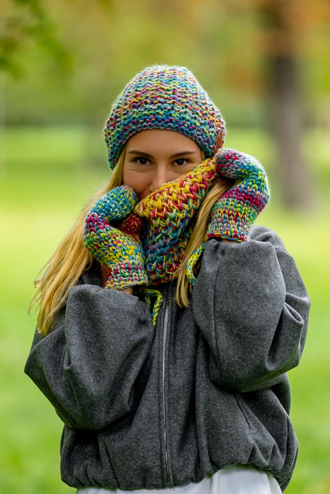 Mały komin MERINO 100% "Cukierki" 54 kolorowa czapka ktora nie psuje fryzury