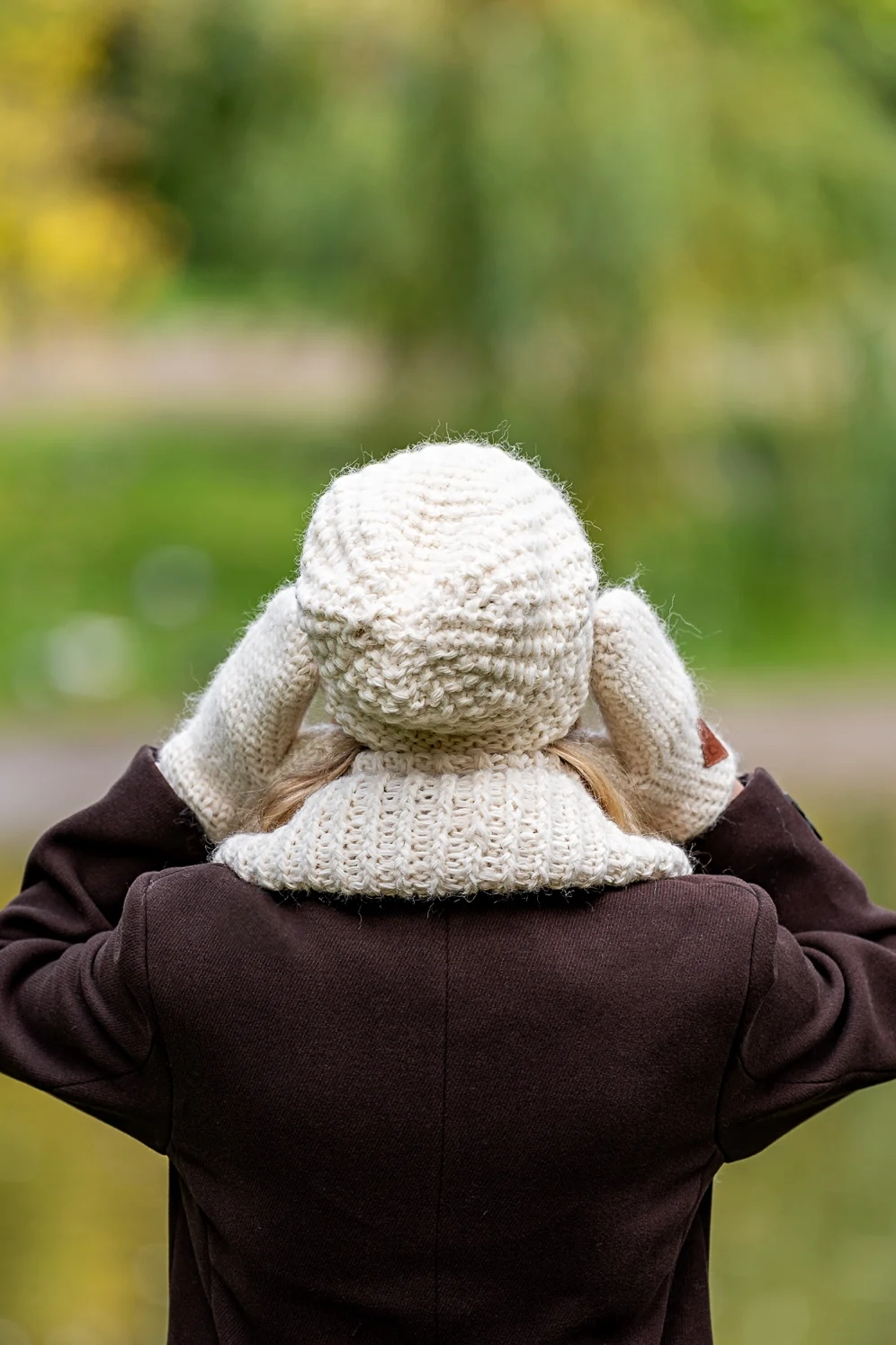 Czapka MERINO Neverland "Ecru" + podszewka JEDWAB 184 luzna czapka damska bezowa