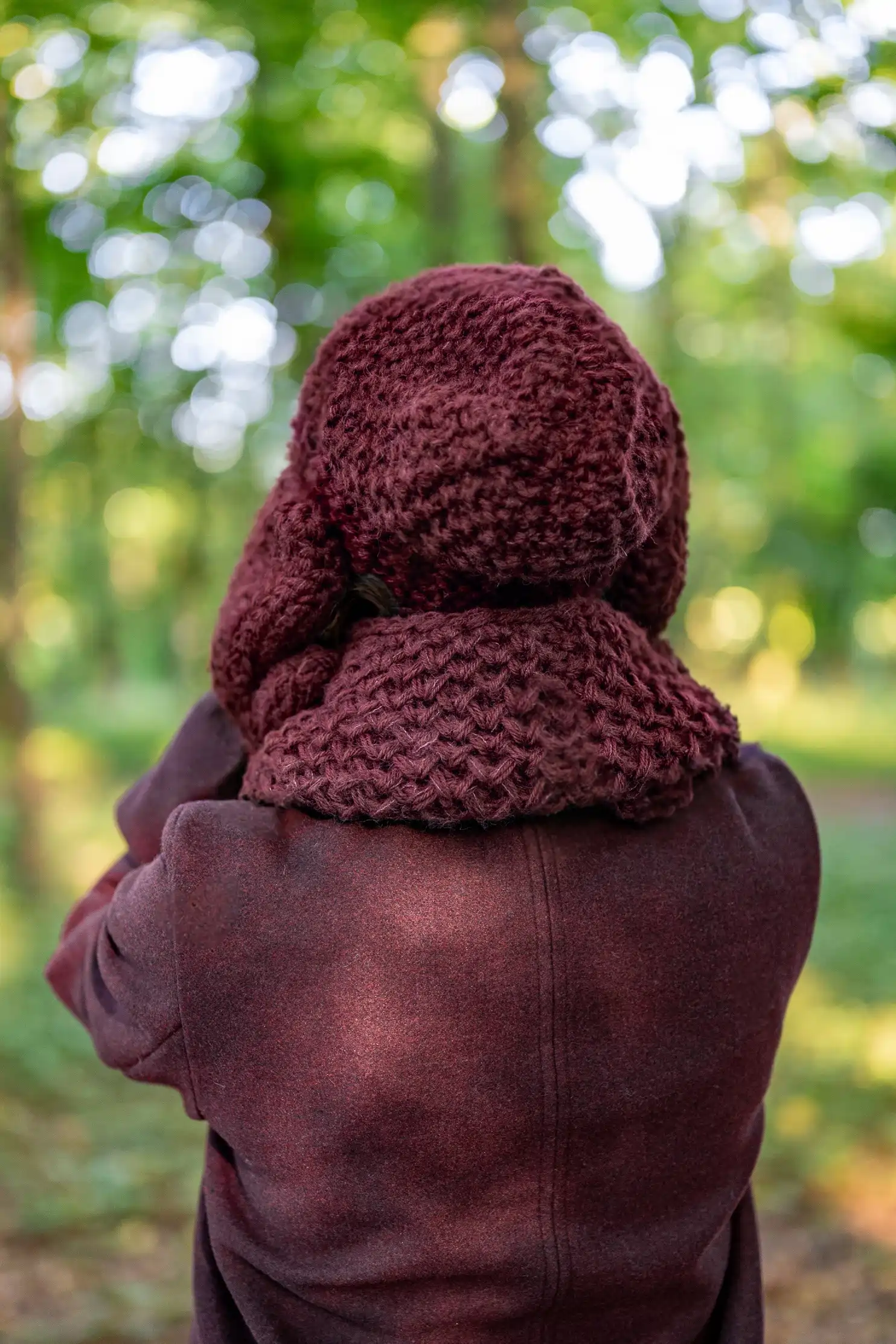 Mały komin MERINO "Bordo" 26 luzna czapka merino bordowa