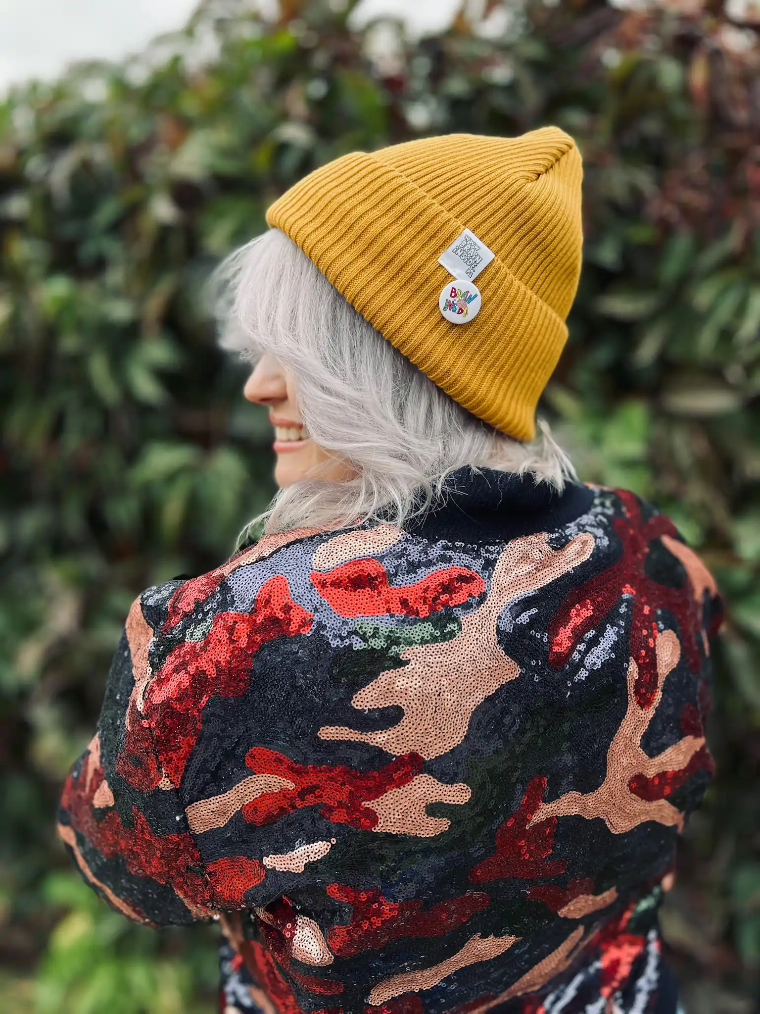 Czapka beanie z bawełny logo kolorowe "Miodowa musztarda" 121 pomysl na prezent dla niej