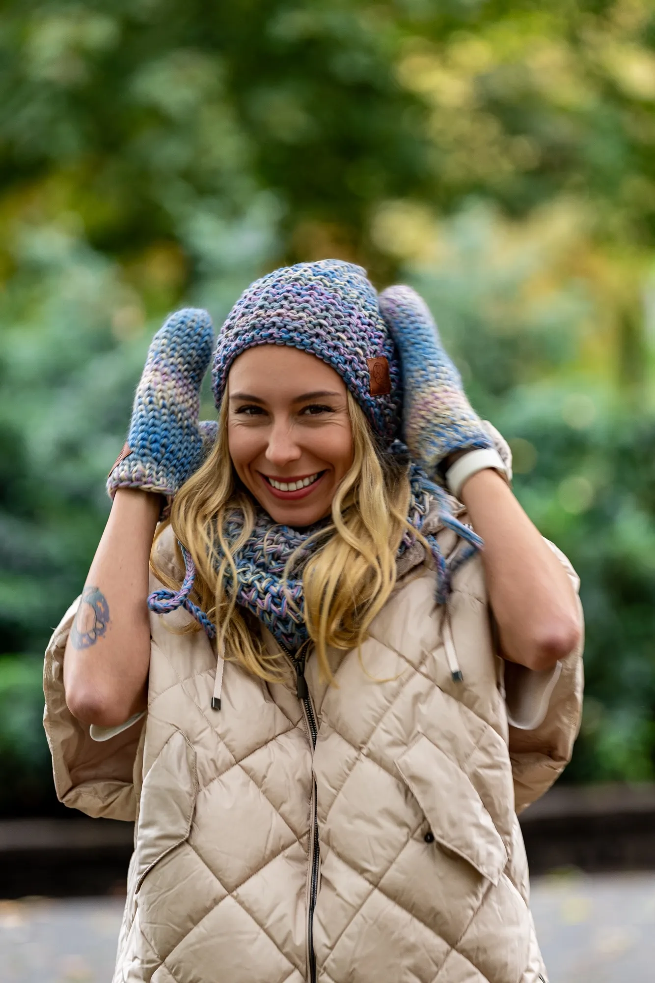 Czapka MERINO 100% Neverland "Pastele" + podszewka BAWEŁNA 62 pomysl na prezent dla przyjaciowlki
