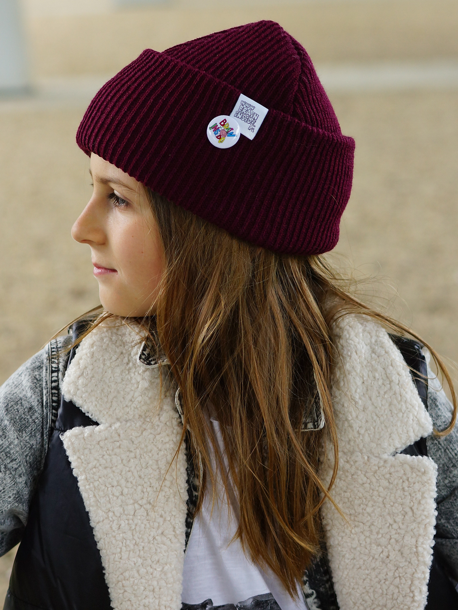 Czapka beanie dla dziecka logo kolorowe "Bordo" 15 streetwearowa czapka dla dziecka bordo Brain Inside
