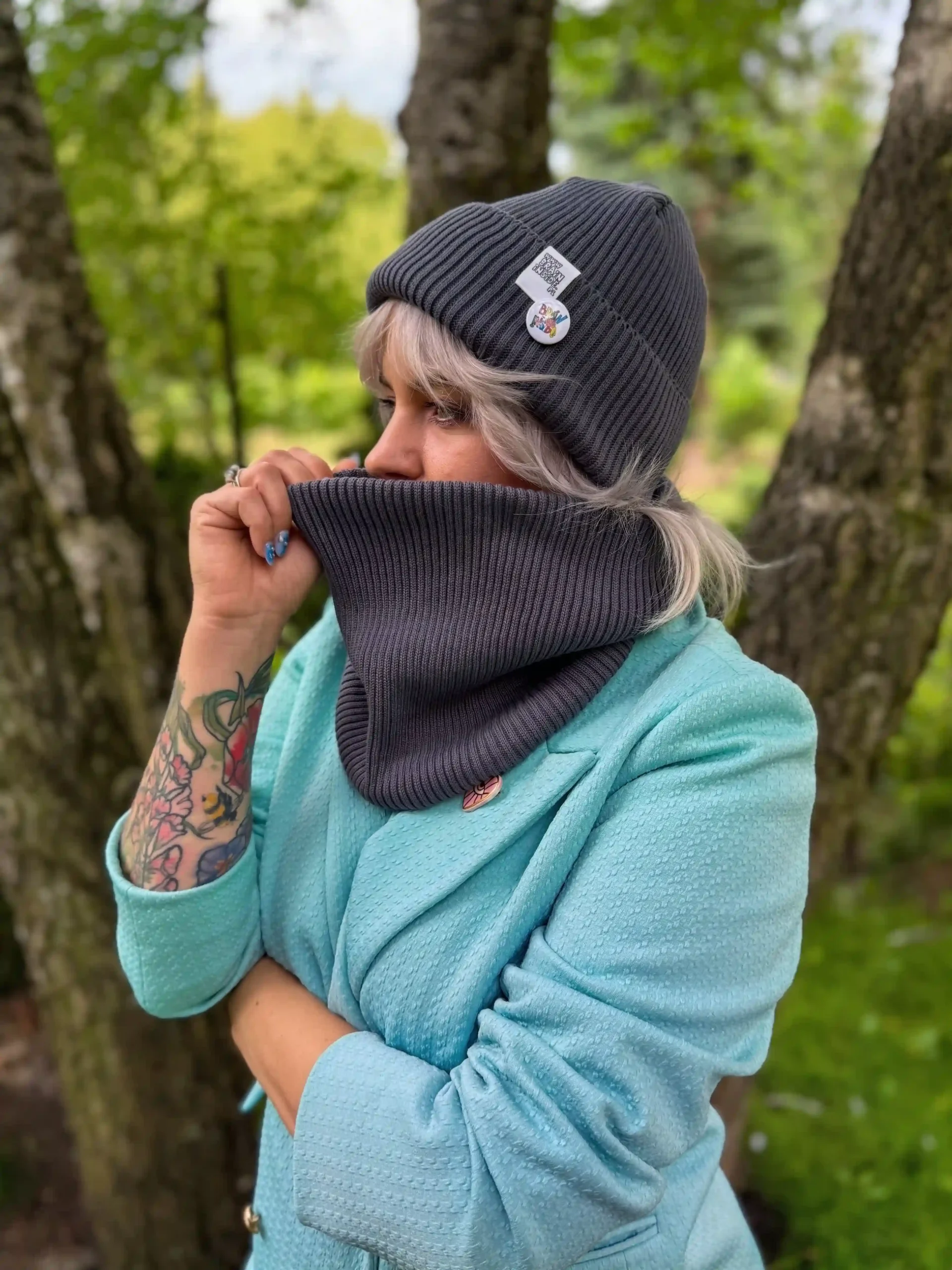 Bawełniana bandana zimowa "Ciemny szary" 57 szal bawelniany szary scaled 1