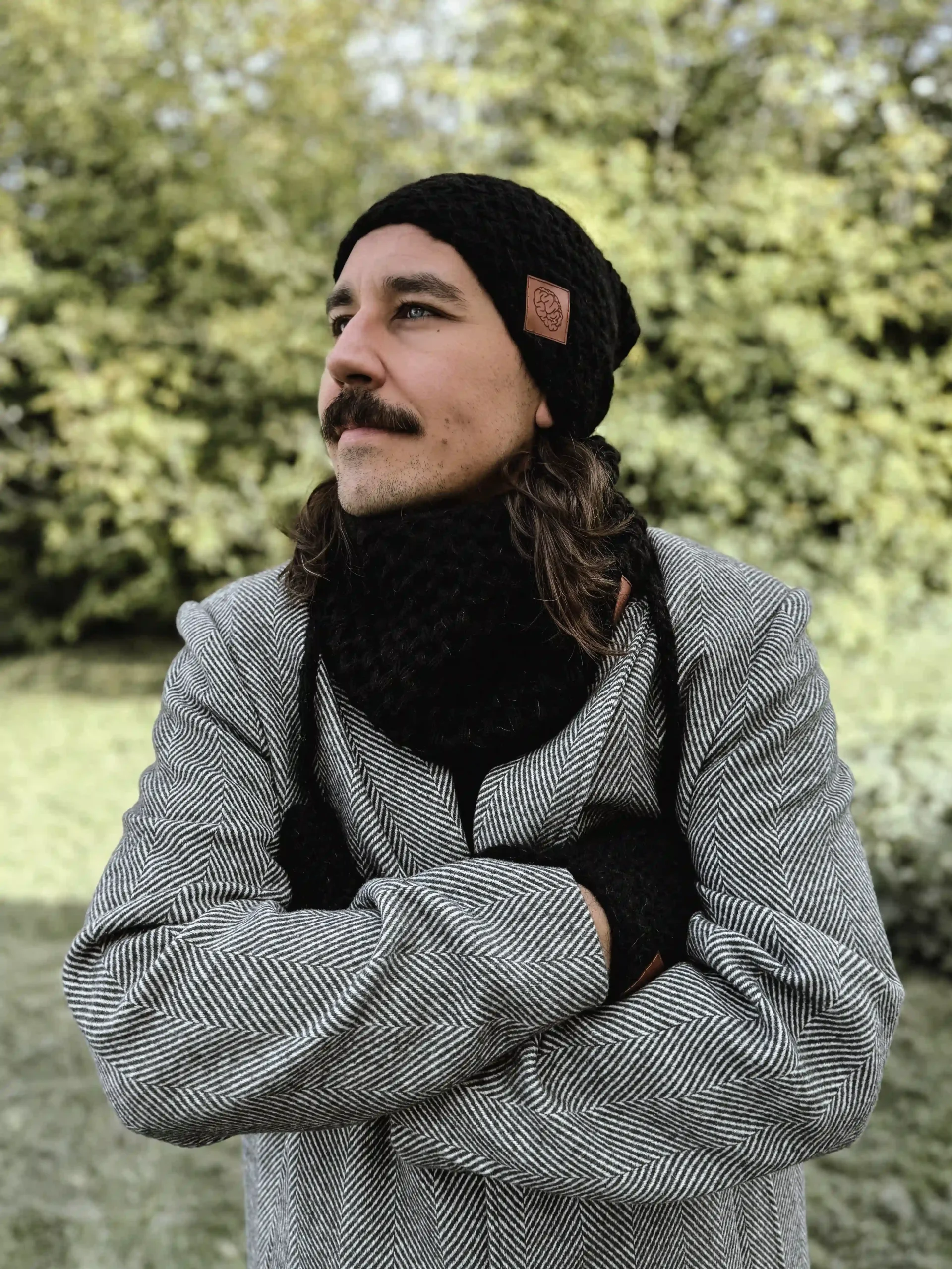 Męska czapka MERINO Explorer "Czarny" 196 szal merino szarny scaled 1