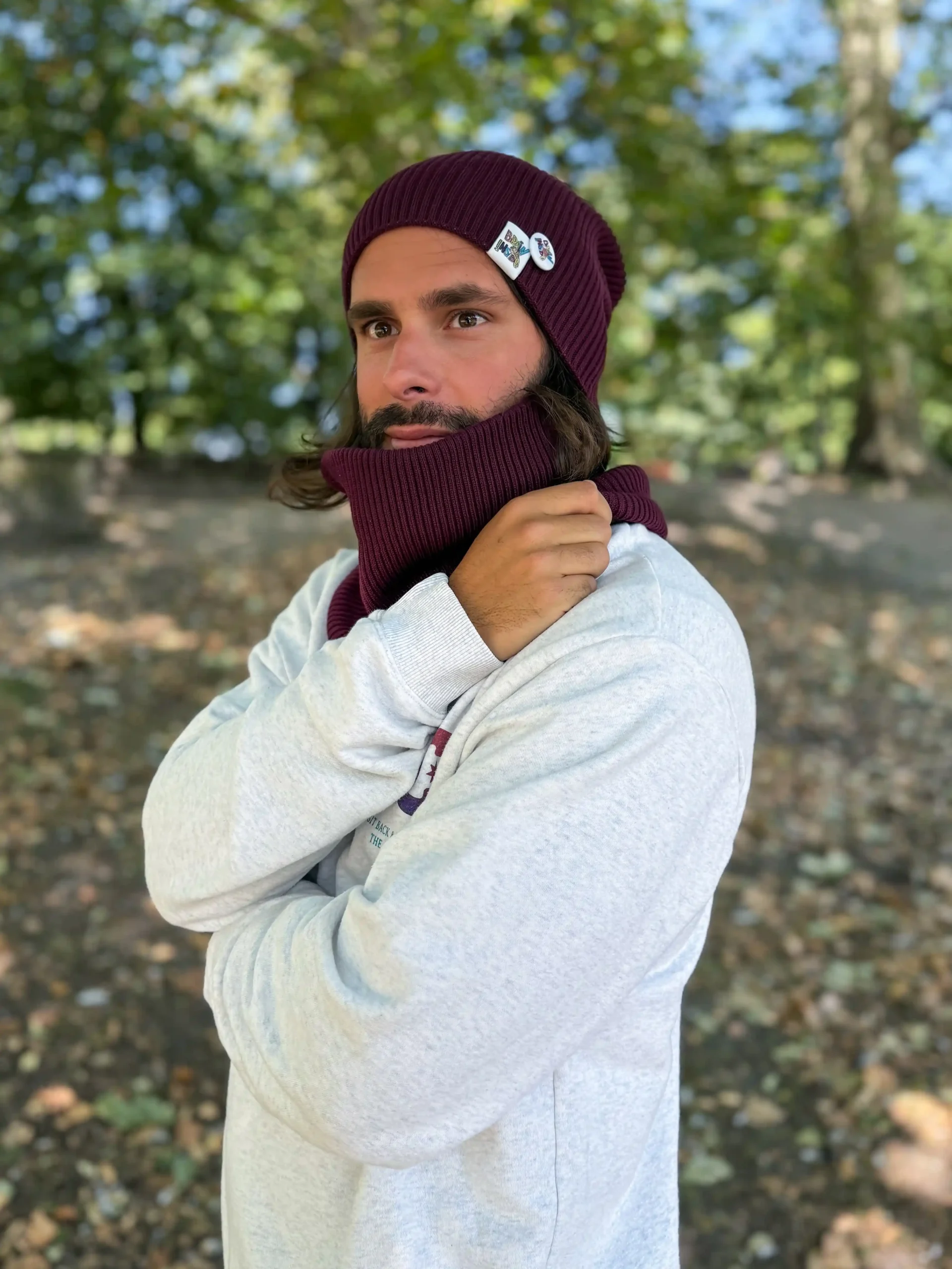 Męska luźna czapka z bawełny logo kolorowe "Bordo" 179 szalik meski bawelniany bordo scaled 1