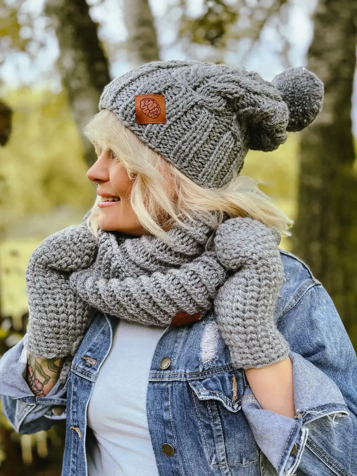 Modna czapka ENDORFINA "Szary" 156 szara czapka unisex