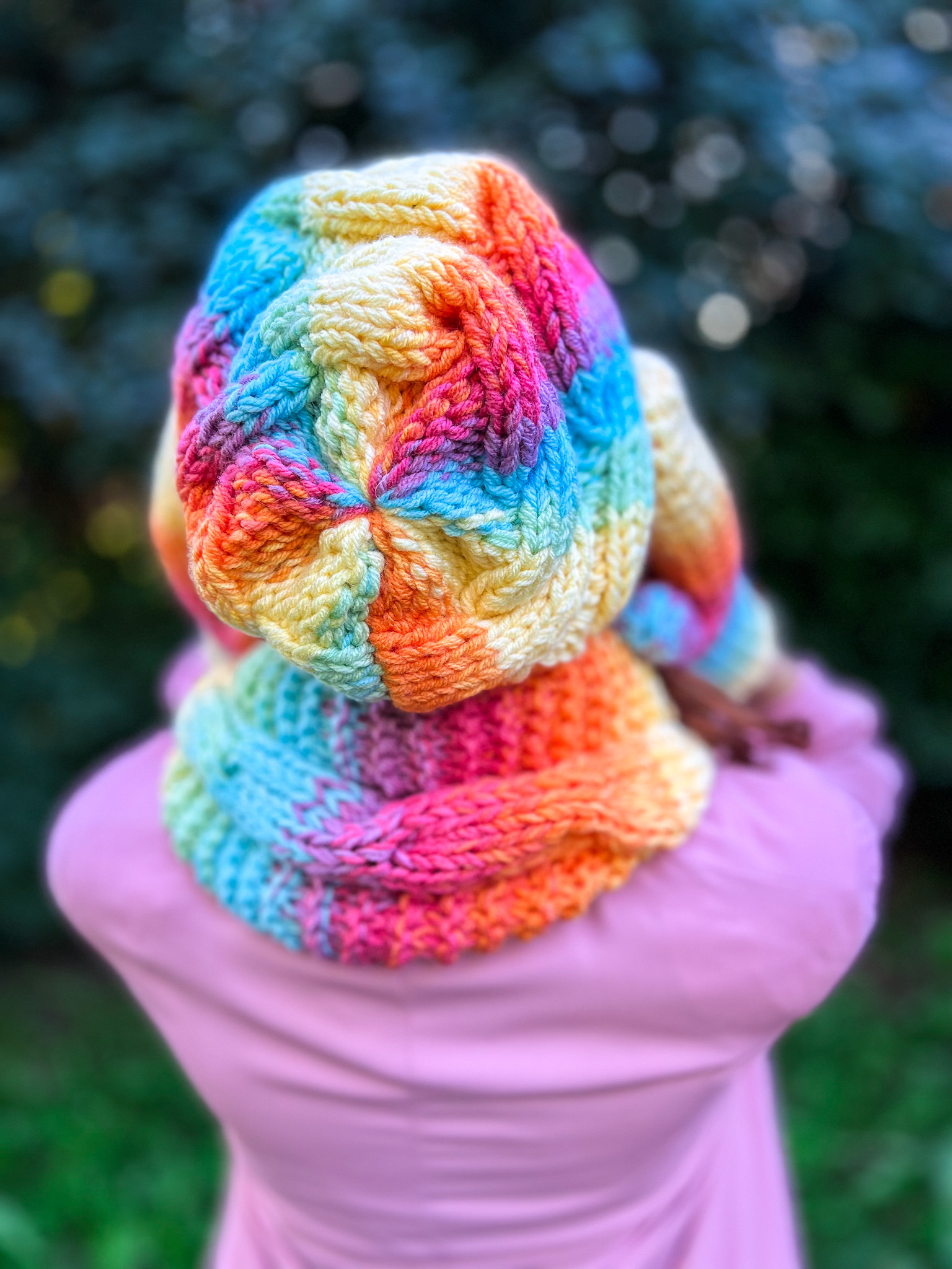 SZAL ręcznie robiony ,,Cieniowane cytrusy szalik" 81 teczowe dodatki zimowe handmade