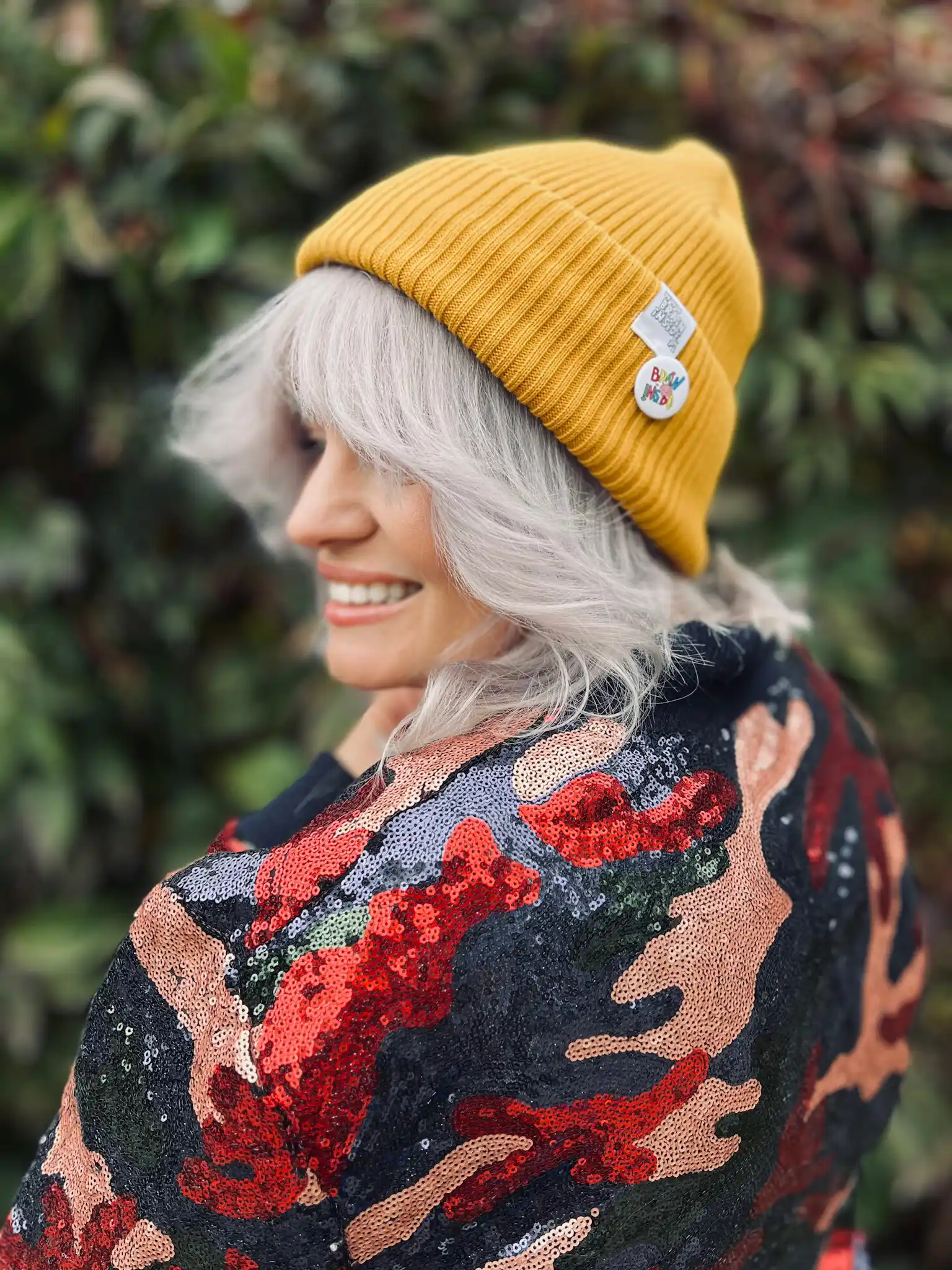 Czapka beanie z bawełny logo kolorowe "Miodowa musztarda" 120 wywijana czapka bawelniana