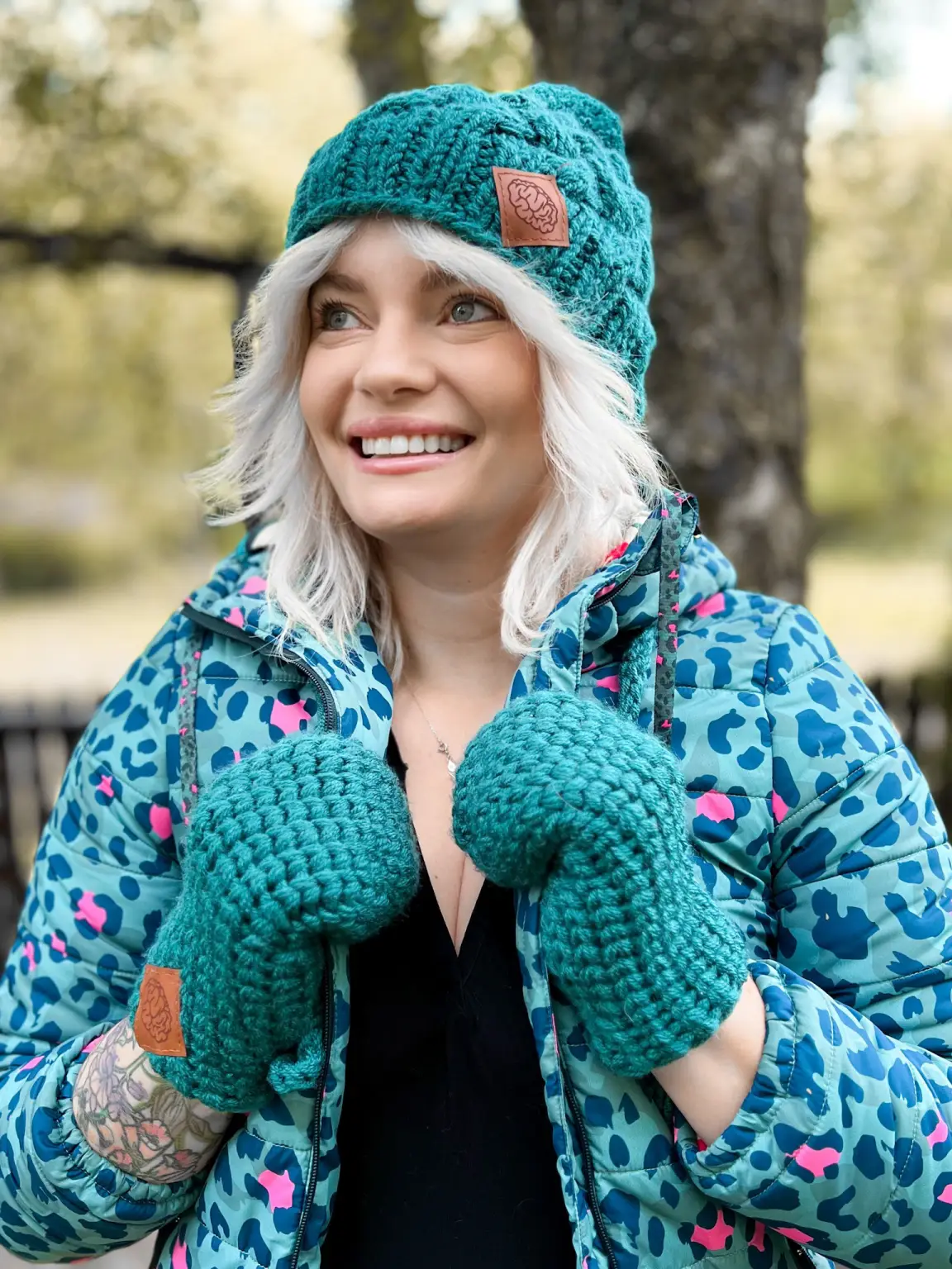 Modna czapka zimowa HAPPY ,,Leśny zielony" 173 zimowa czapka handmade