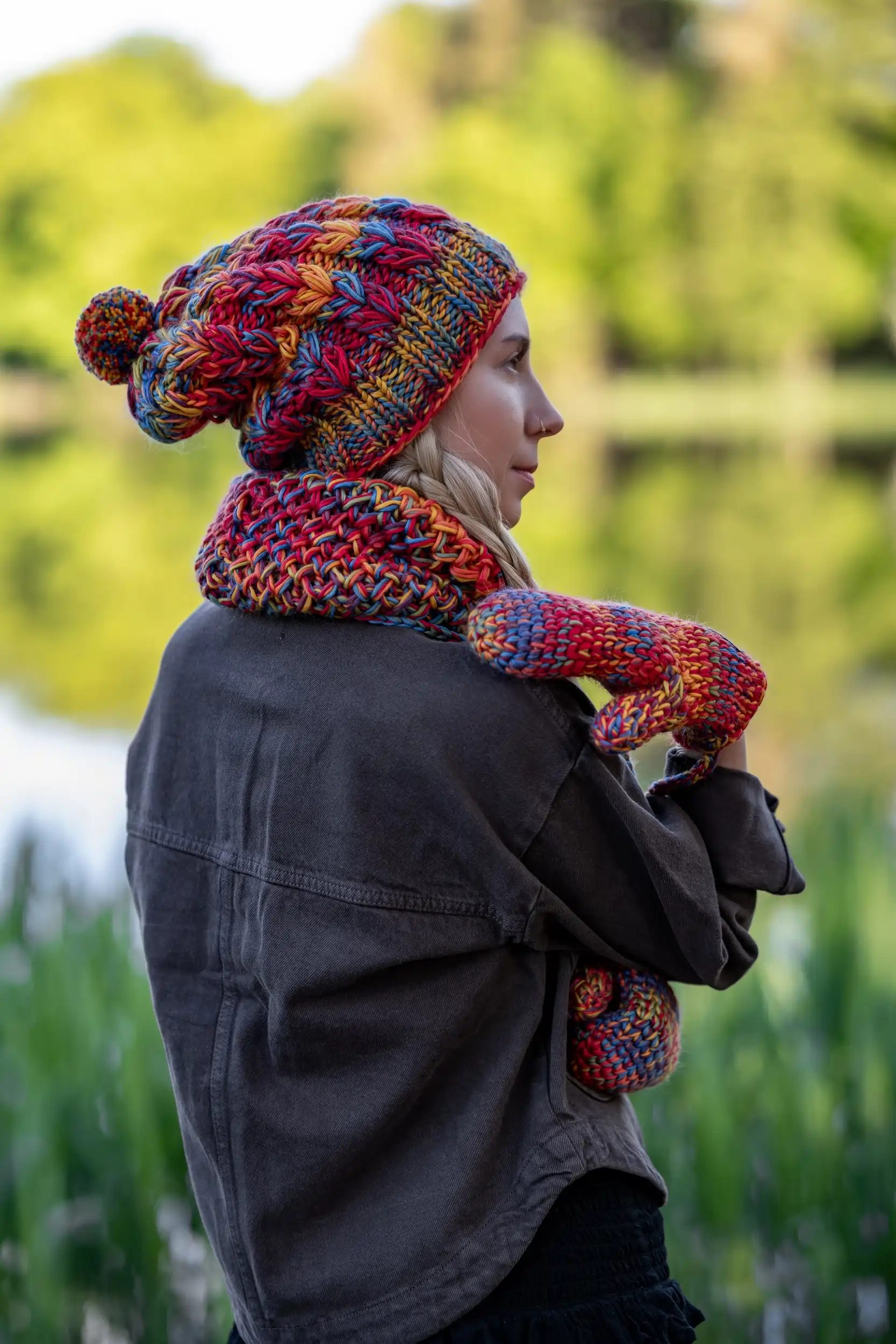 Czapka MERINO Smile "Przygaszone Czerwienie" + podszewka BAWEŁNA 70 czapka handmade z pomponem