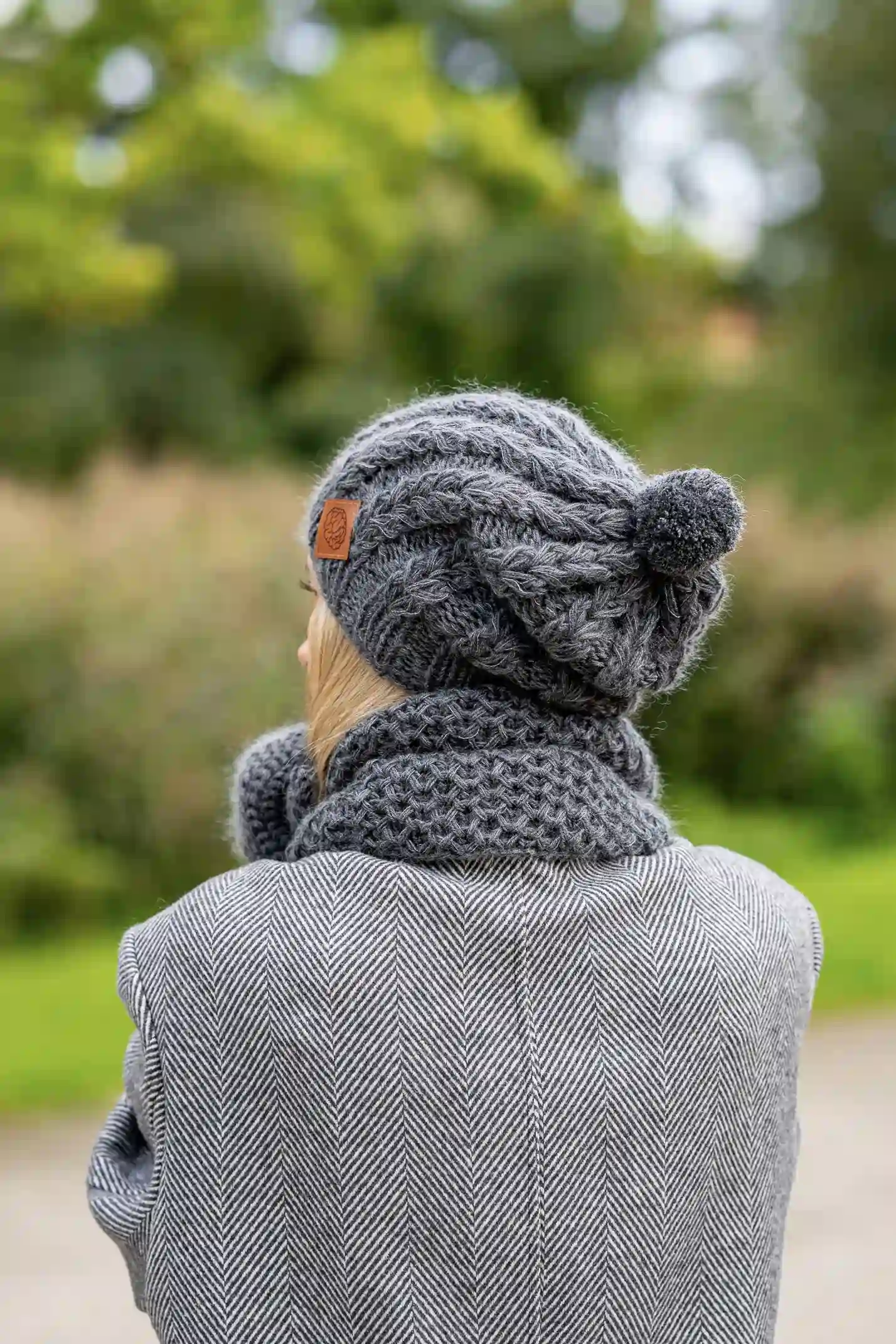 Czapka MERINO Smile "Ciemny Szary" + podszewka JEDWAB 34 czapka z jedwabną podszewką